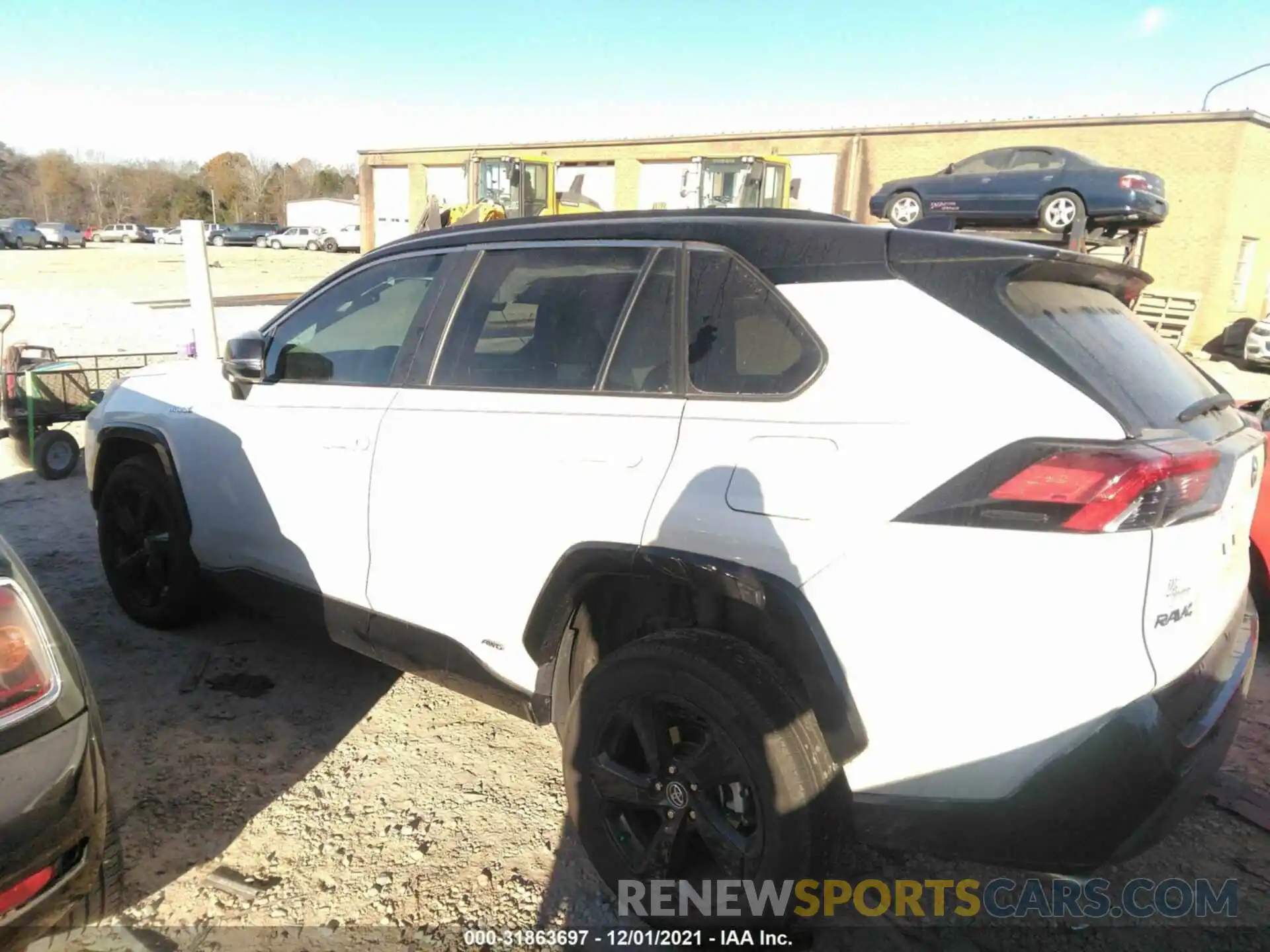 3 Photograph of a damaged car 2T3EWRFV5LW082061 TOYOTA RAV4 2020