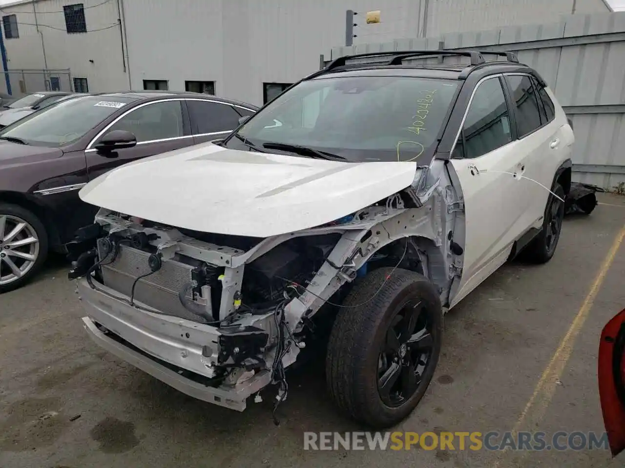 2 Photograph of a damaged car 2T3EWRFV5LW084683 TOYOTA RAV4 2020