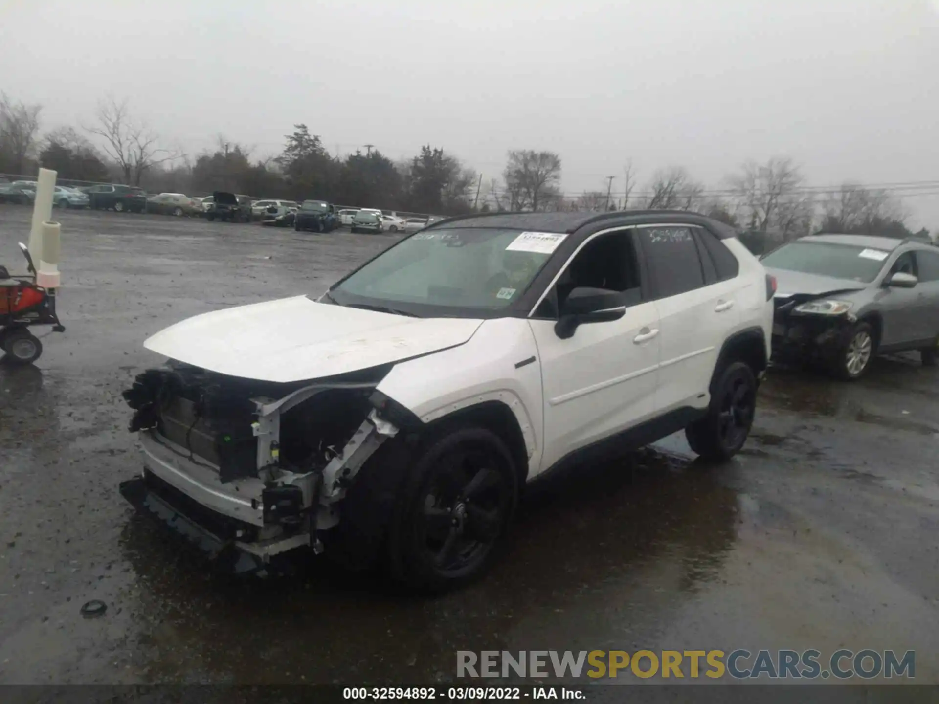 2 Photograph of a damaged car 2T3EWRFV7LW059820 TOYOTA RAV4 2020