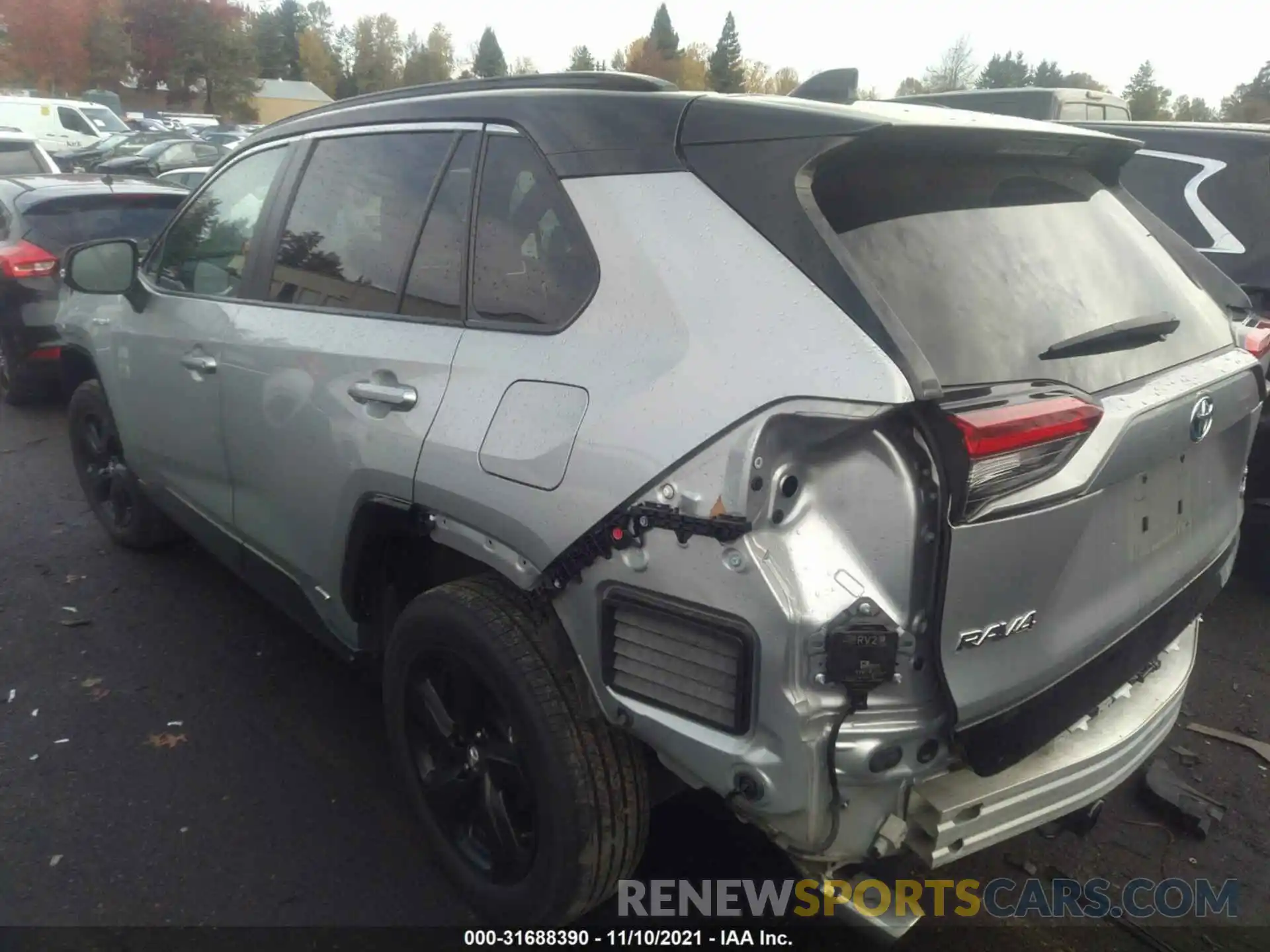 3 Фотография поврежденного автомобиля 2T3EWRFV7LW060093 TOYOTA RAV4 2020