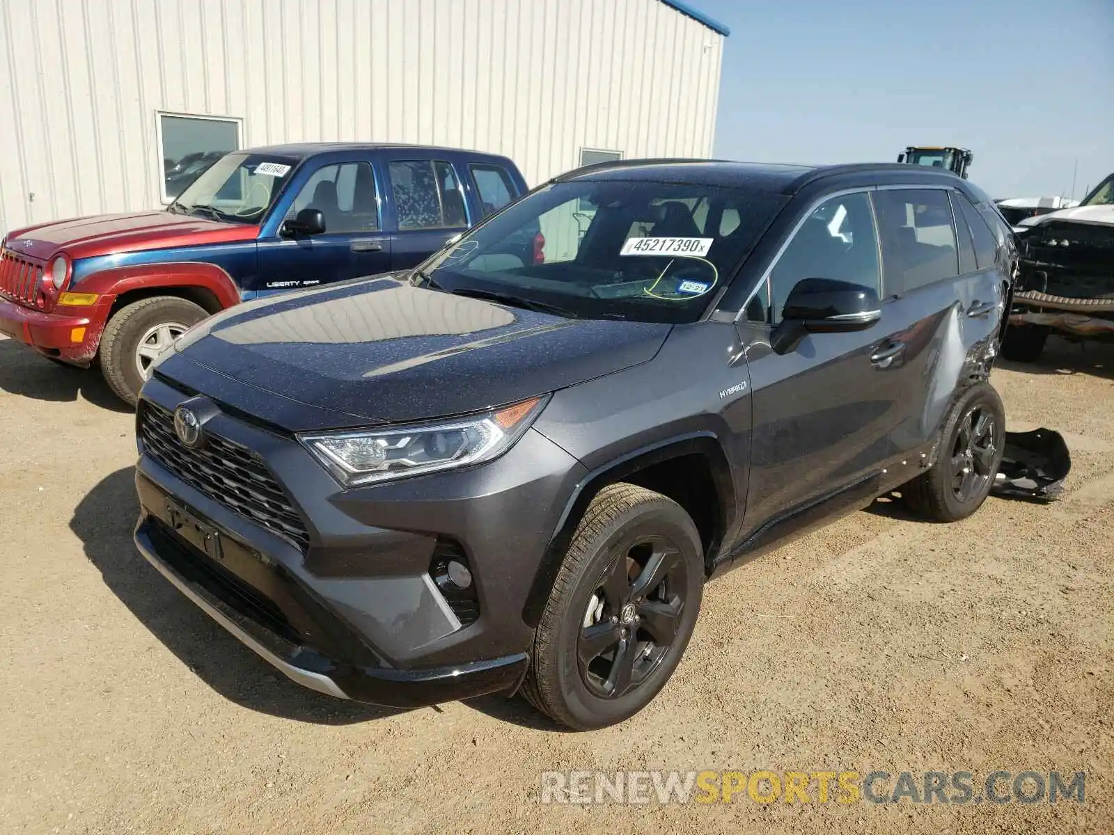 2 Photograph of a damaged car 2T3EWRFV8LW058255 TOYOTA RAV4 2020