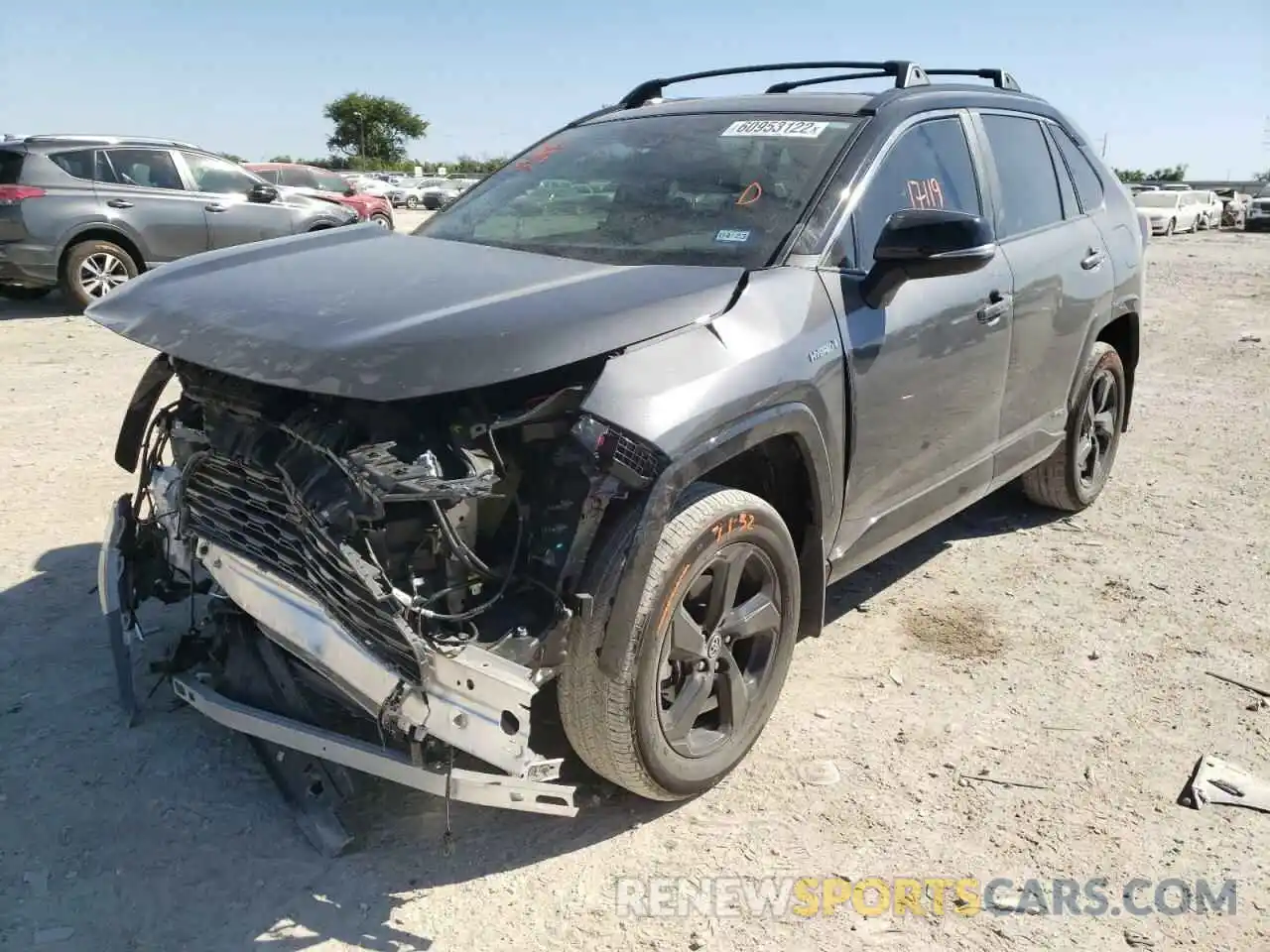 2 Photograph of a damaged car 2T3EWRFV8LW085147 TOYOTA RAV4 2020