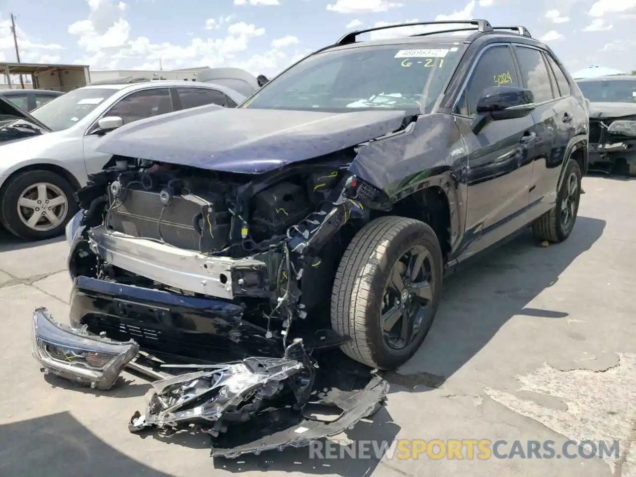 2 Photograph of a damaged car 2T3EWRFV8LW096360 TOYOTA RAV4 2020