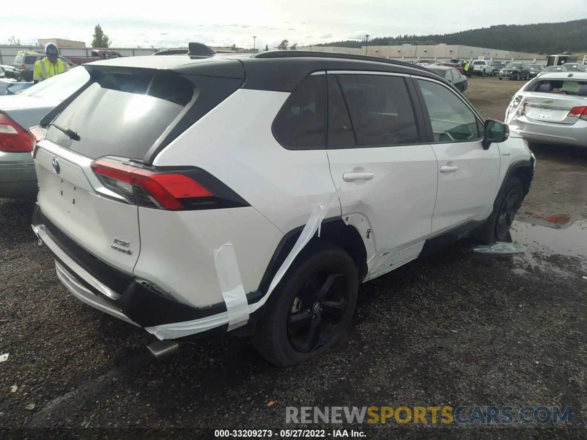 4 Фотография поврежденного автомобиля 2T3EWRFV9LW076277 TOYOTA RAV4 2020