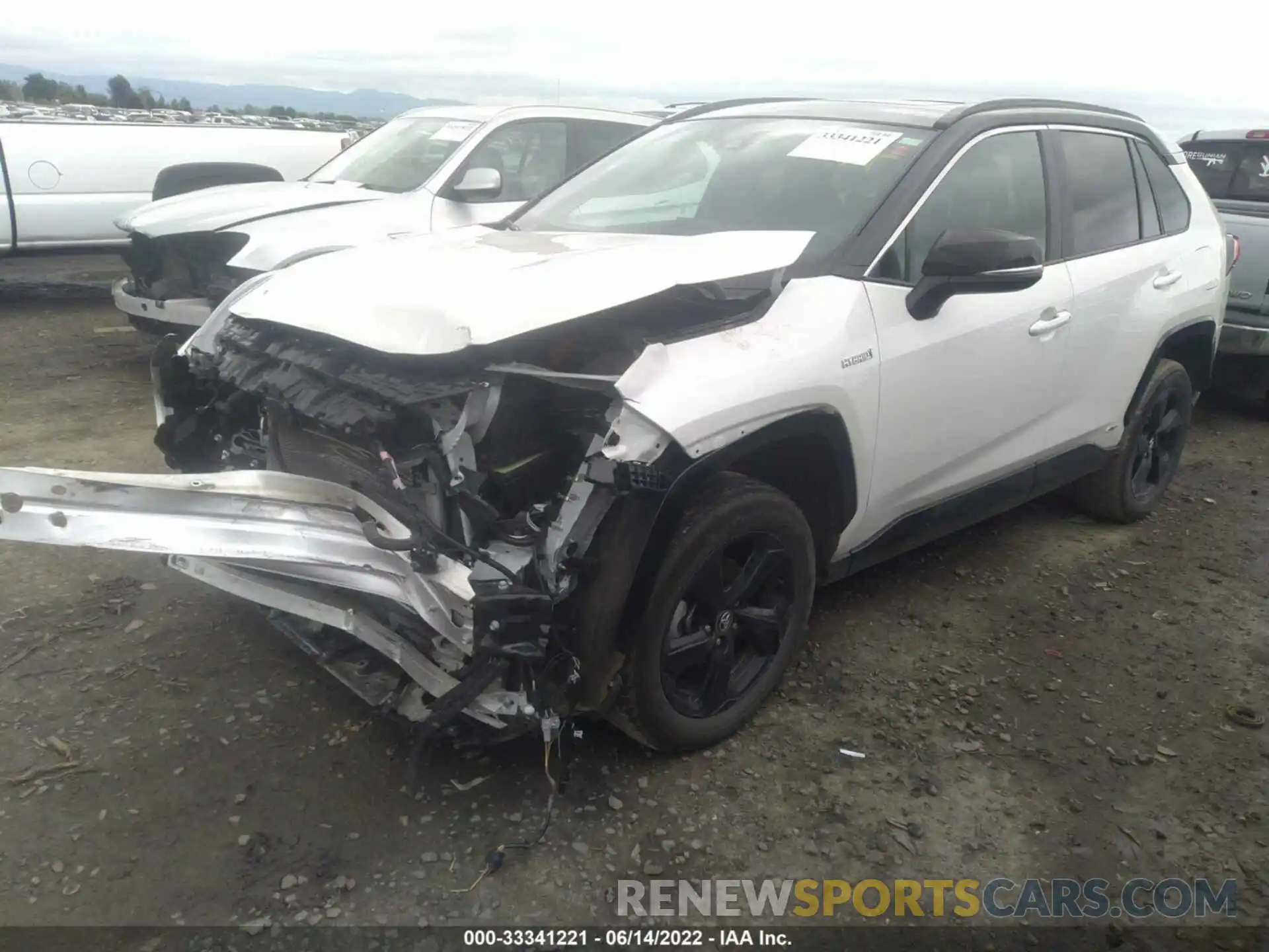 2 Photograph of a damaged car 2T3EWRFV9LW088543 TOYOTA RAV4 2020