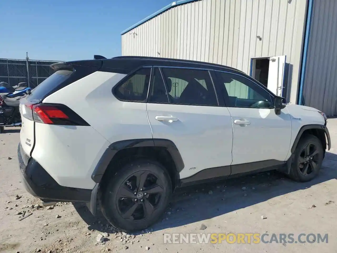 3 Photograph of a damaged car 2T3EWRFV9LW089207 TOYOTA RAV4 2020