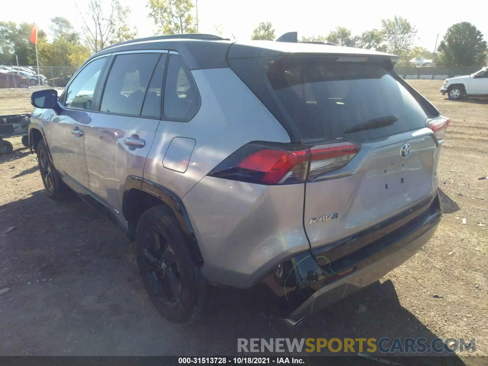 3 Photograph of a damaged car 2T3EWRFVXLW074845 TOYOTA RAV4 2020