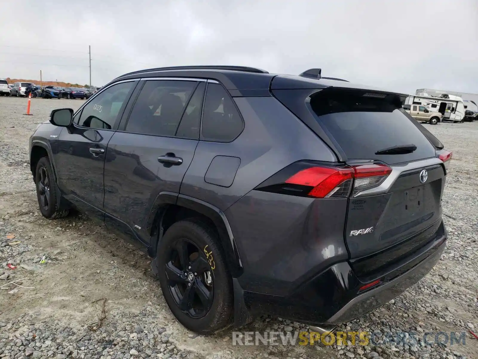 3 Photograph of a damaged car 2T3EWRFVXLW097929 TOYOTA RAV4 2020