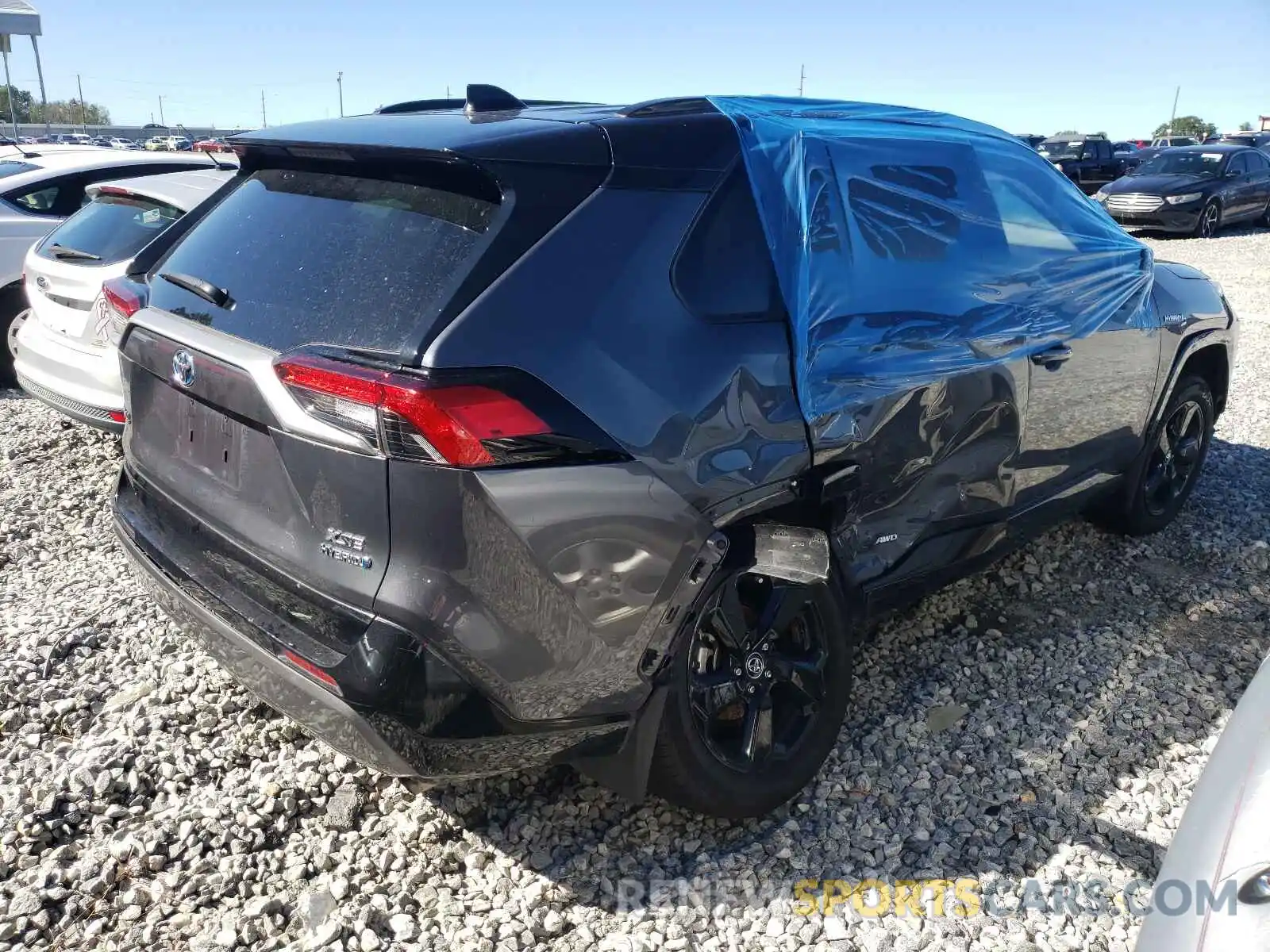 4 Photograph of a damaged car 2T3EWRFVXLW097929 TOYOTA RAV4 2020