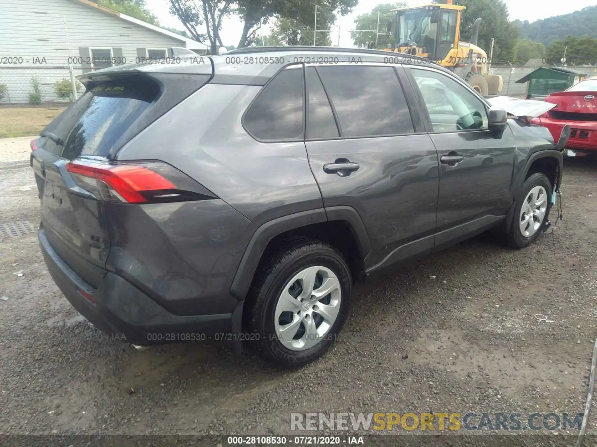 4 Photograph of a damaged car 2T3F1RFV0LC061946 TOYOTA RAV4 2020