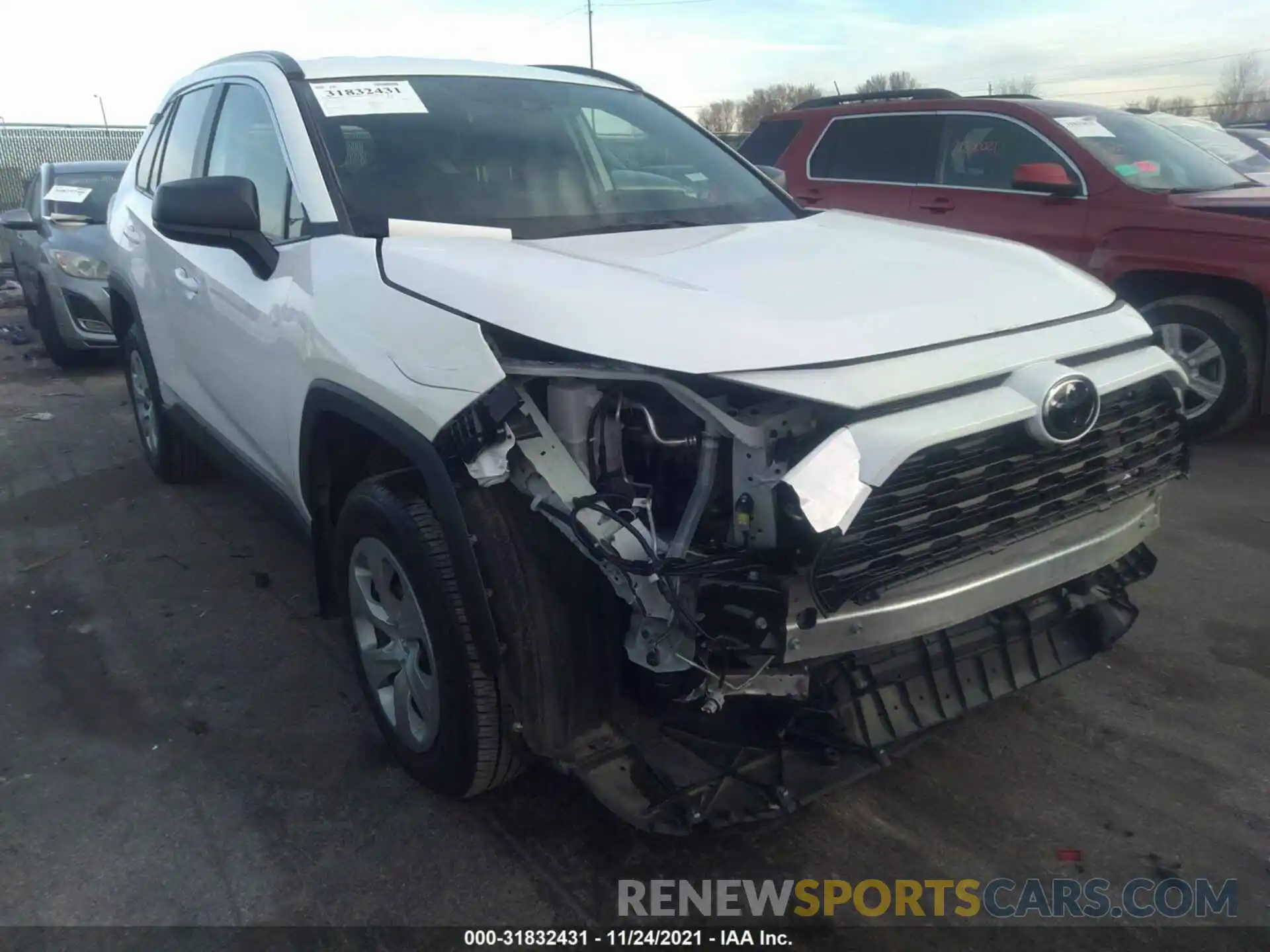 1 Photograph of a damaged car 2T3F1RFV0LC073823 TOYOTA RAV4 2020