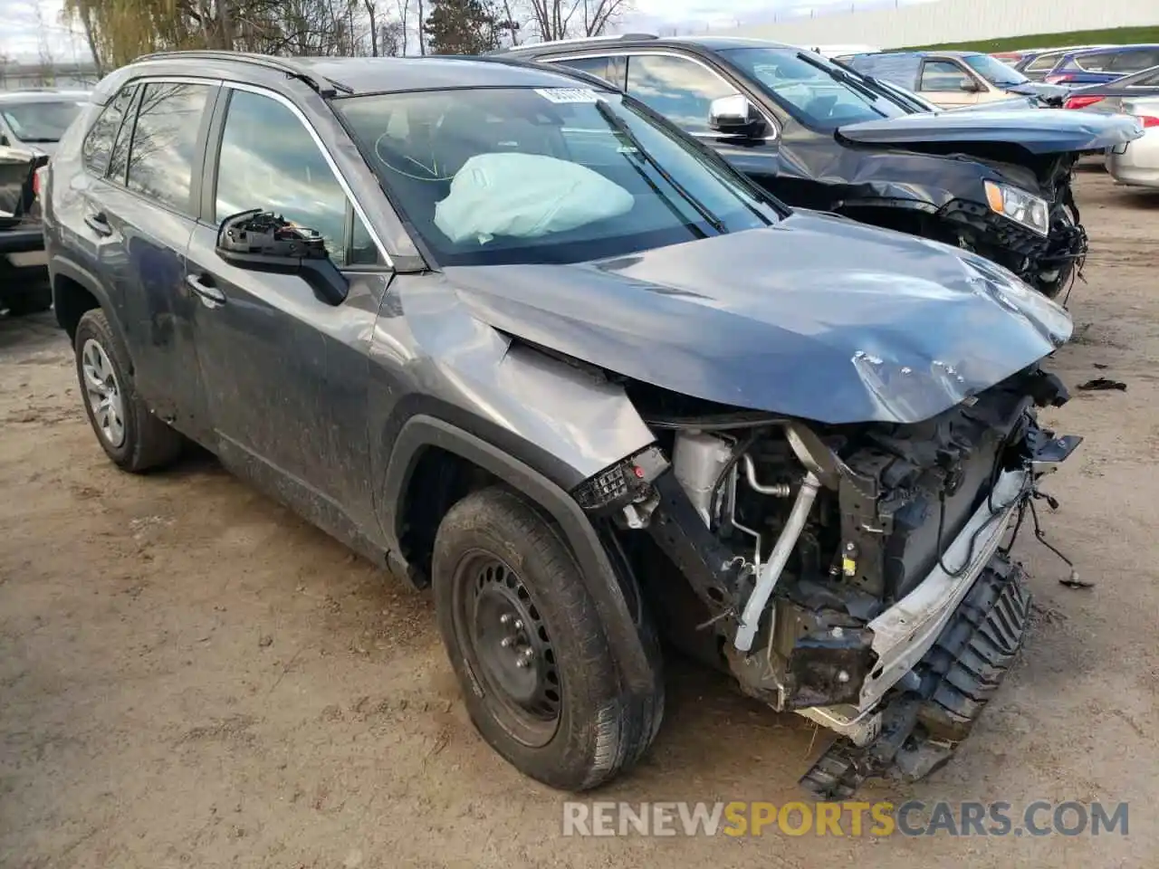 1 Photograph of a damaged car 2T3F1RFV0LC084045 TOYOTA RAV4 2020