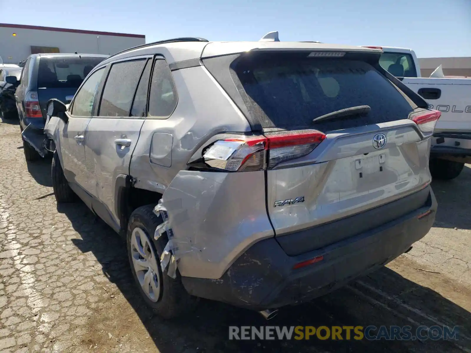 3 Photograph of a damaged car 2T3F1RFV0LC086250 TOYOTA RAV4 2020