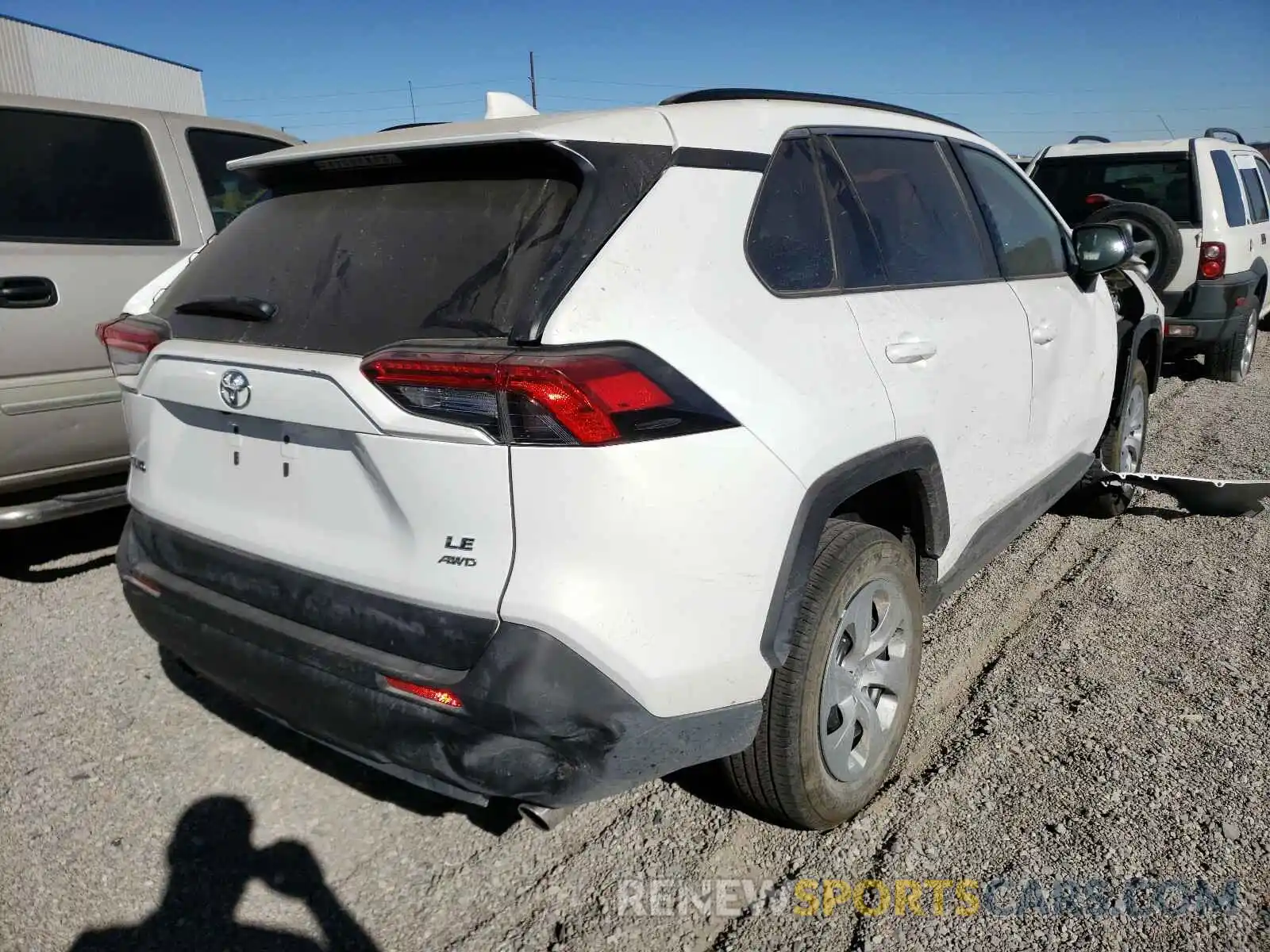 4 Photograph of a damaged car 2T3F1RFV0LC088452 TOYOTA RAV4 2020