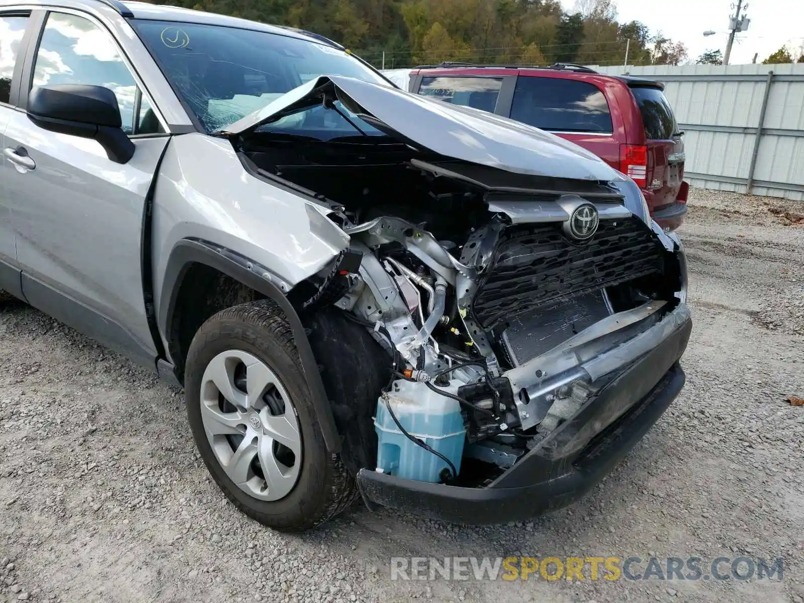 9 Photograph of a damaged car 2T3F1RFV0LC099693 TOYOTA RAV4 2020