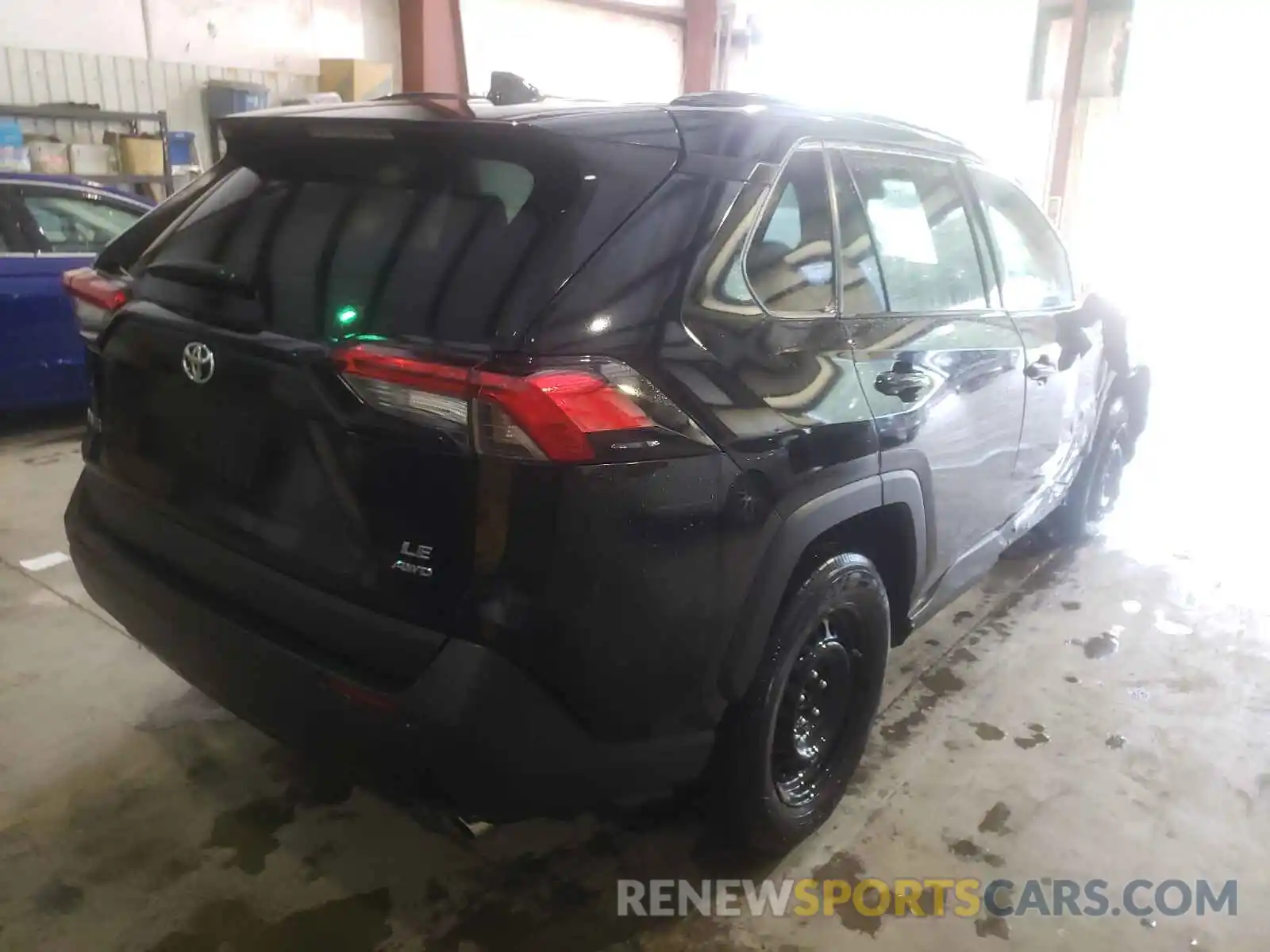 4 Photograph of a damaged car 2T3F1RFV0LC106688 TOYOTA RAV4 2020