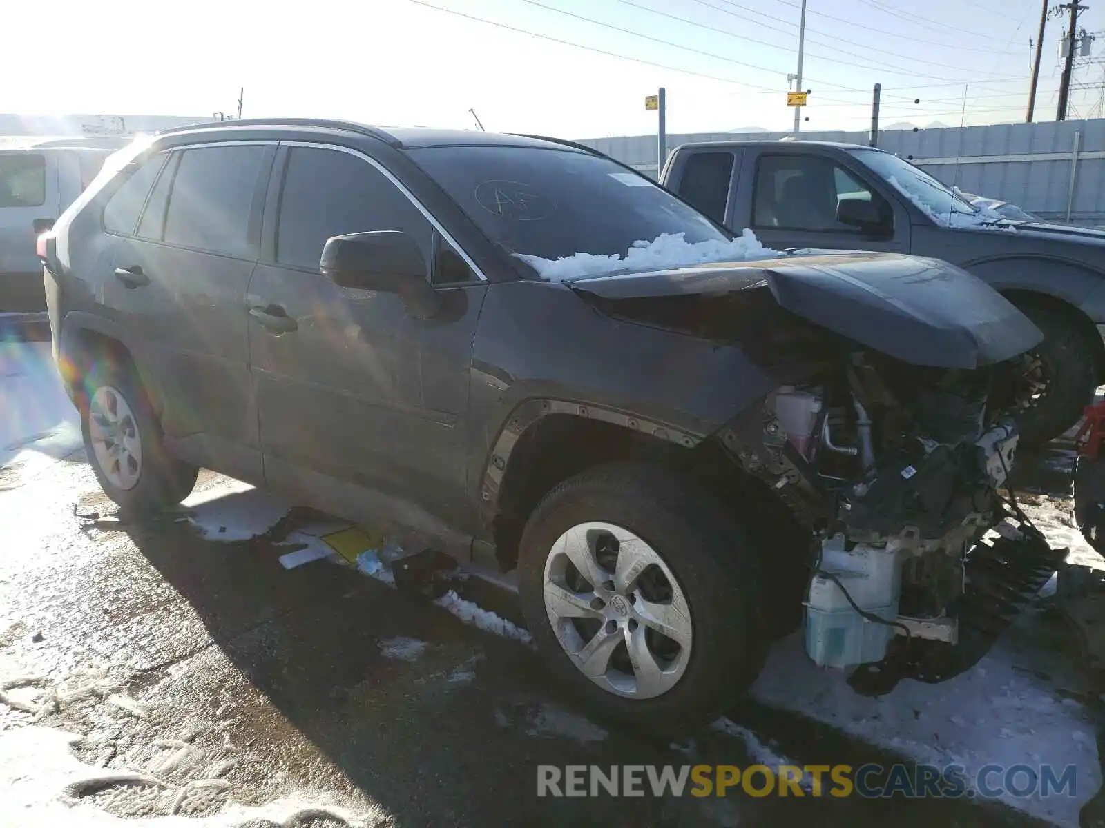 1 Photograph of a damaged car 2T3F1RFV0LC116153 TOYOTA RAV4 2020