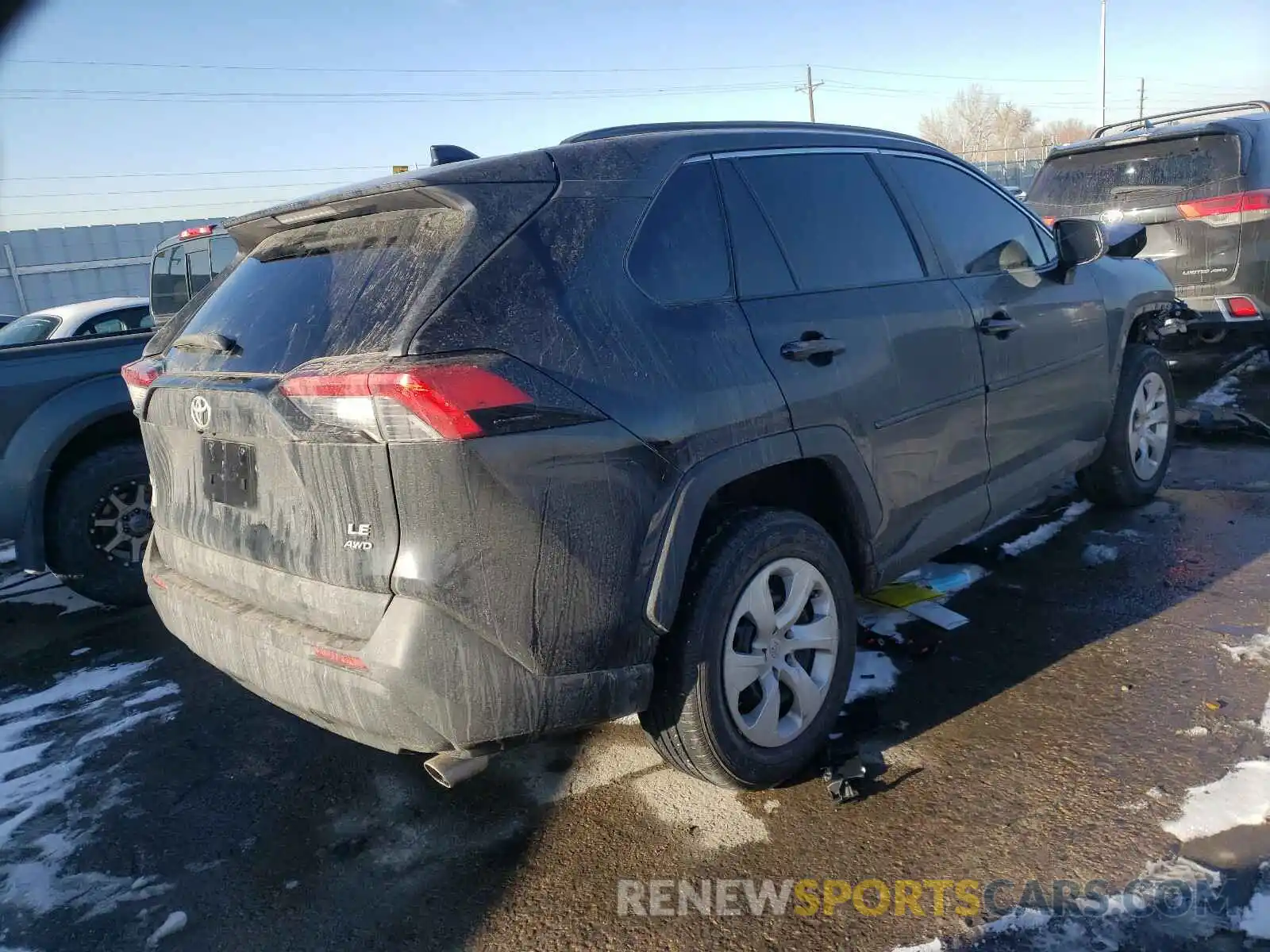 4 Photograph of a damaged car 2T3F1RFV0LC116153 TOYOTA RAV4 2020