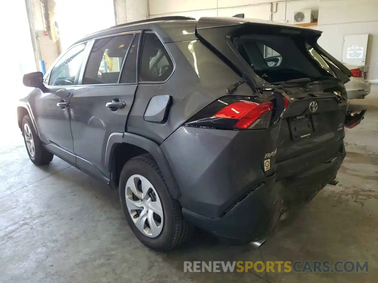 3 Photograph of a damaged car 2T3F1RFV0LC137374 TOYOTA RAV4 2020