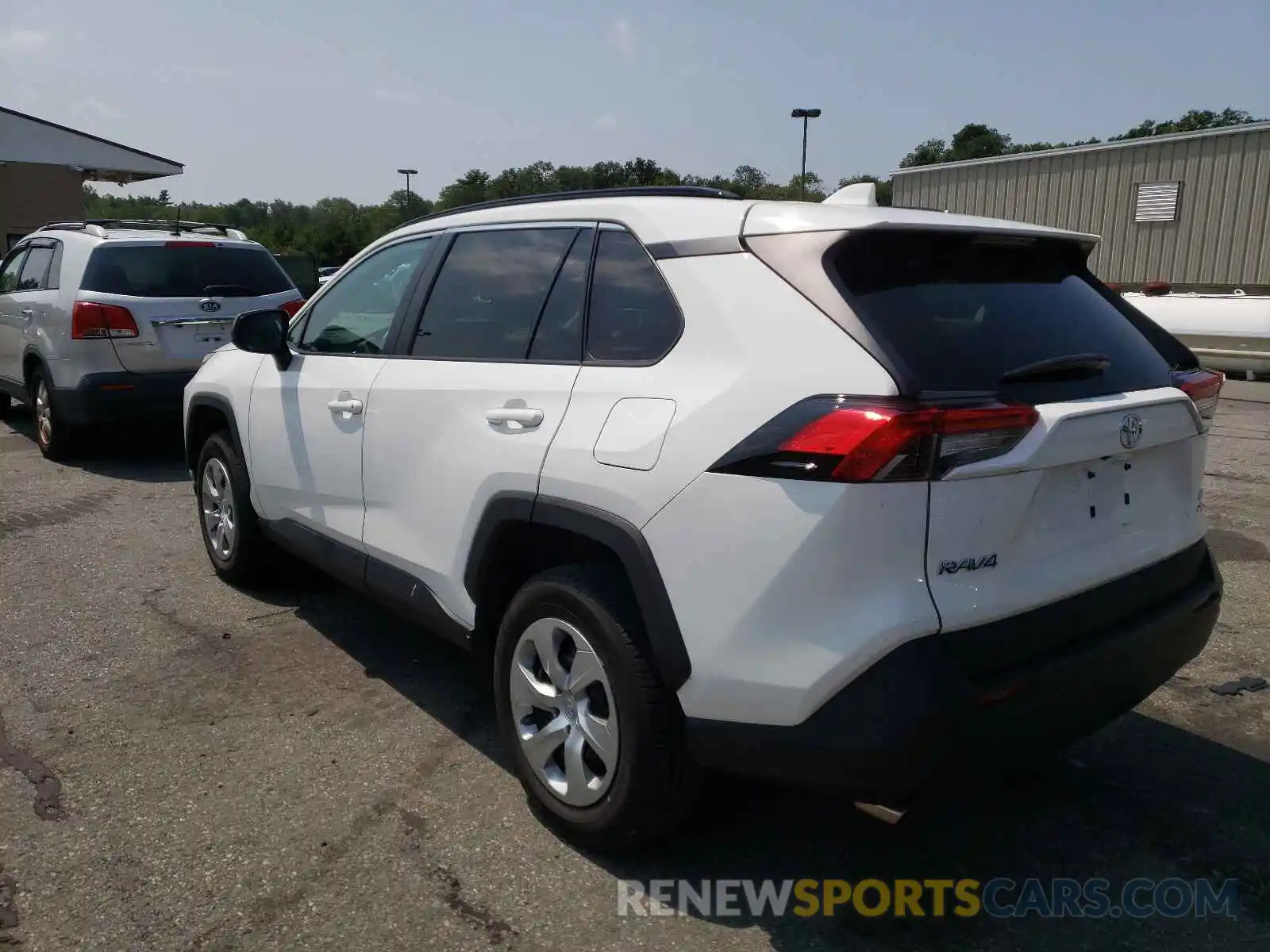 3 Photograph of a damaged car 2T3F1RFV0LW086649 TOYOTA RAV4 2020