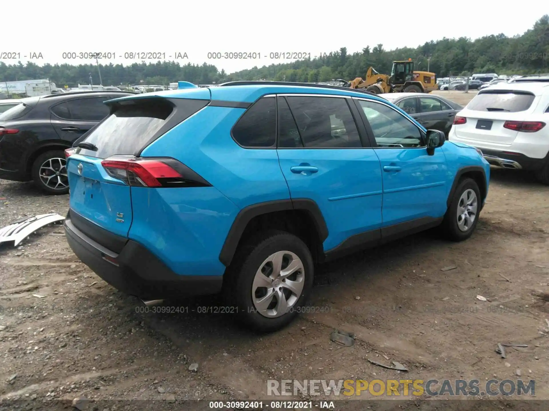 4 Photograph of a damaged car 2T3F1RFV0LW091916 TOYOTA RAV4 2020