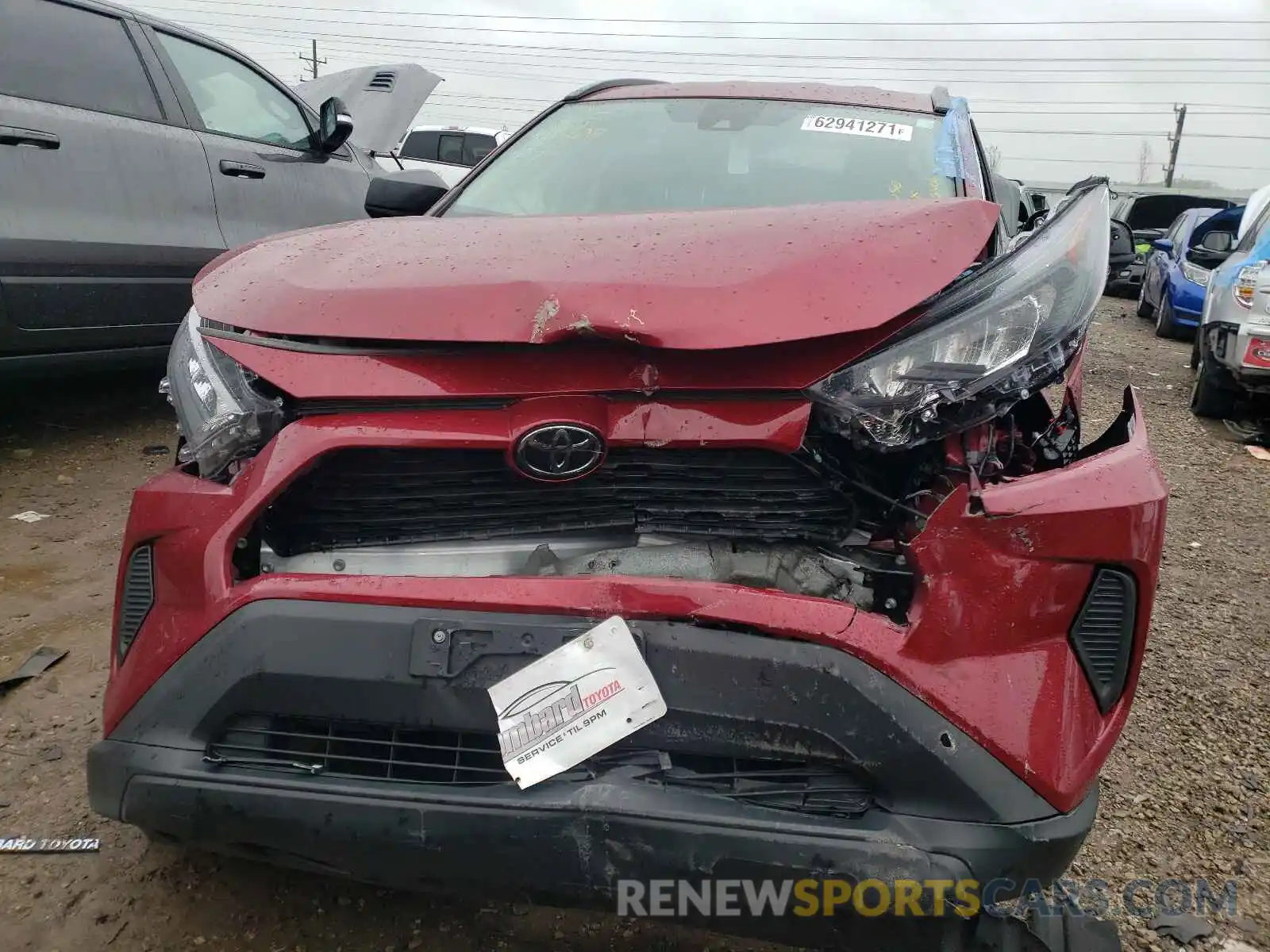 9 Photograph of a damaged car 2T3F1RFV0LW102686 TOYOTA RAV4 2020