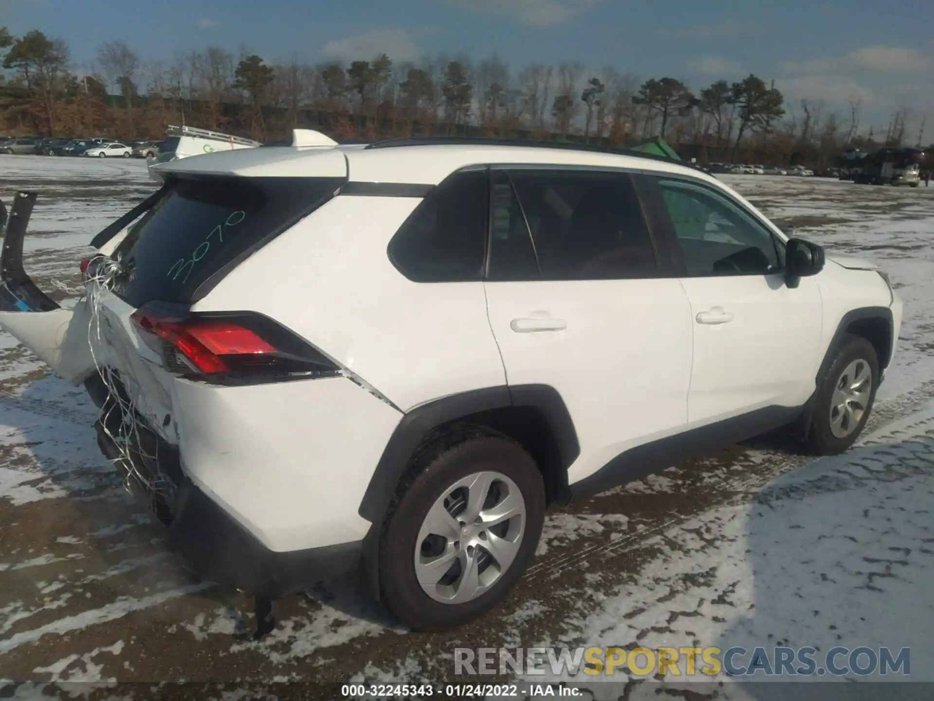 4 Photograph of a damaged car 2T3F1RFV0LW104230 TOYOTA RAV4 2020