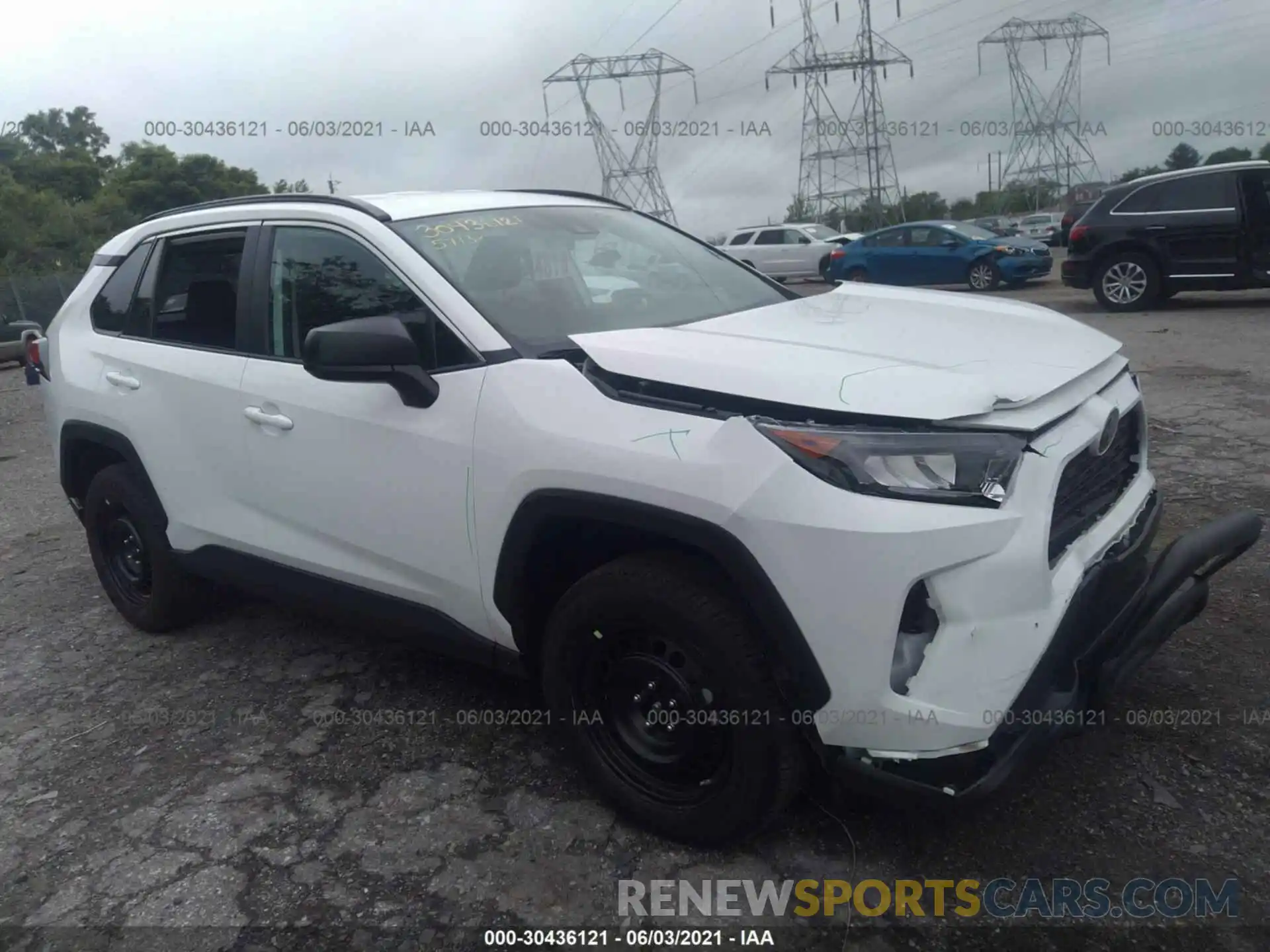 1 Photograph of a damaged car 2T3F1RFV0LW135090 TOYOTA RAV4 2020