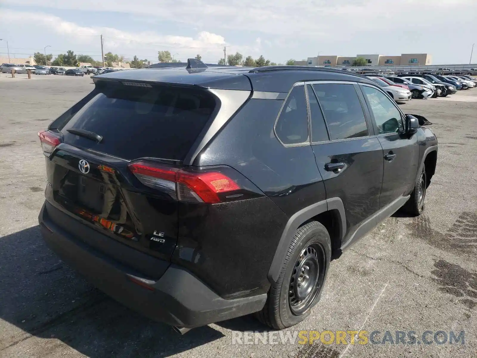 4 Photograph of a damaged car 2T3F1RFV1LC088024 TOYOTA RAV4 2020