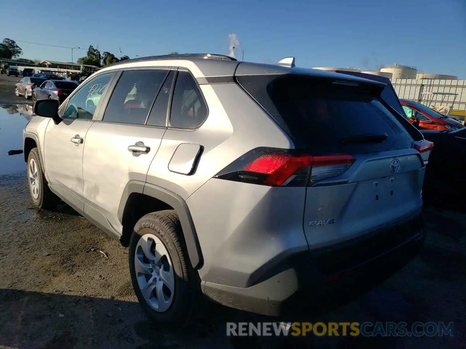 3 Photograph of a damaged car 2T3F1RFV1LC094034 TOYOTA RAV4 2020