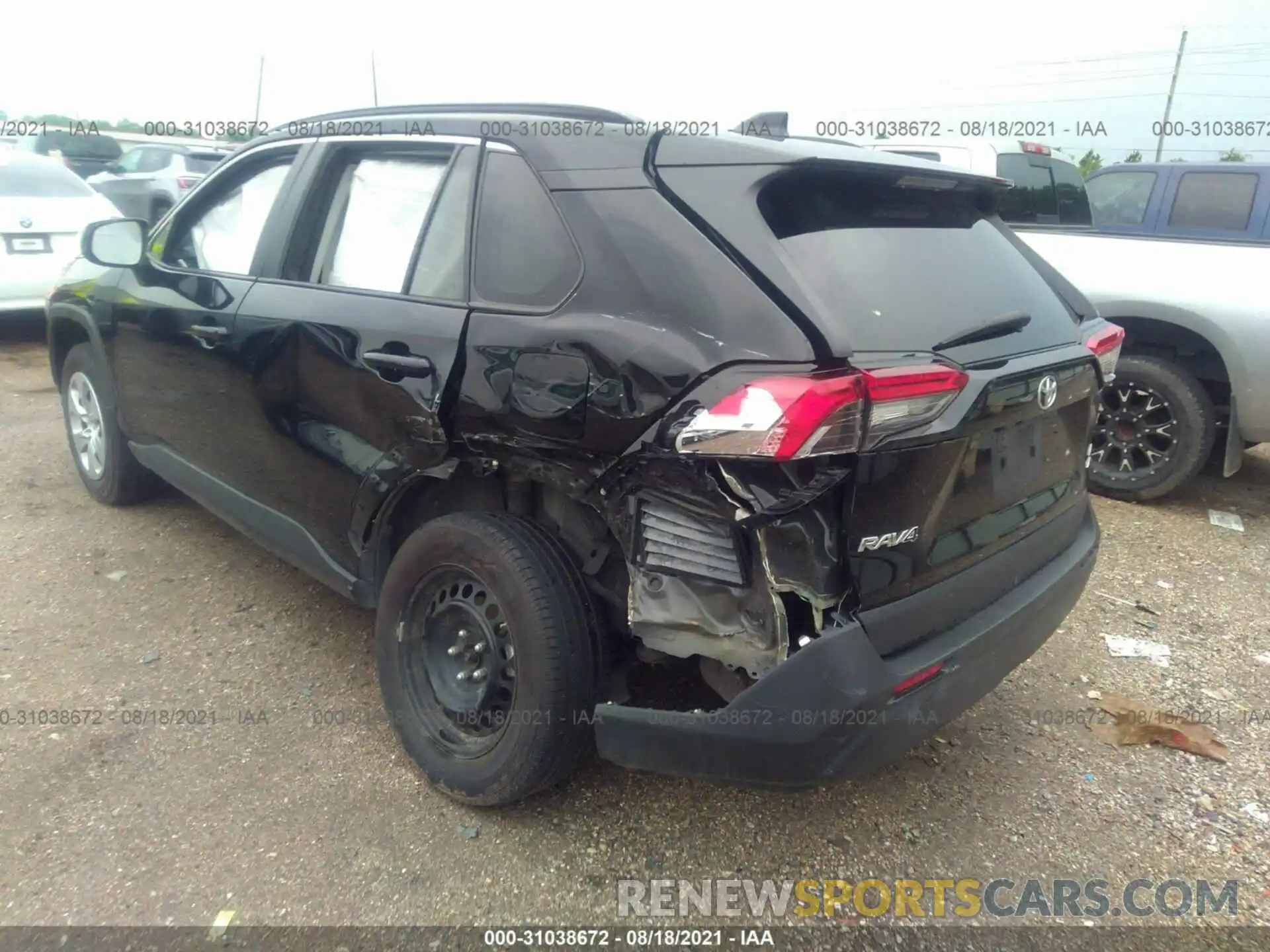 3 Фотография поврежденного автомобиля 2T3F1RFV1LC097371 TOYOTA RAV4 2020