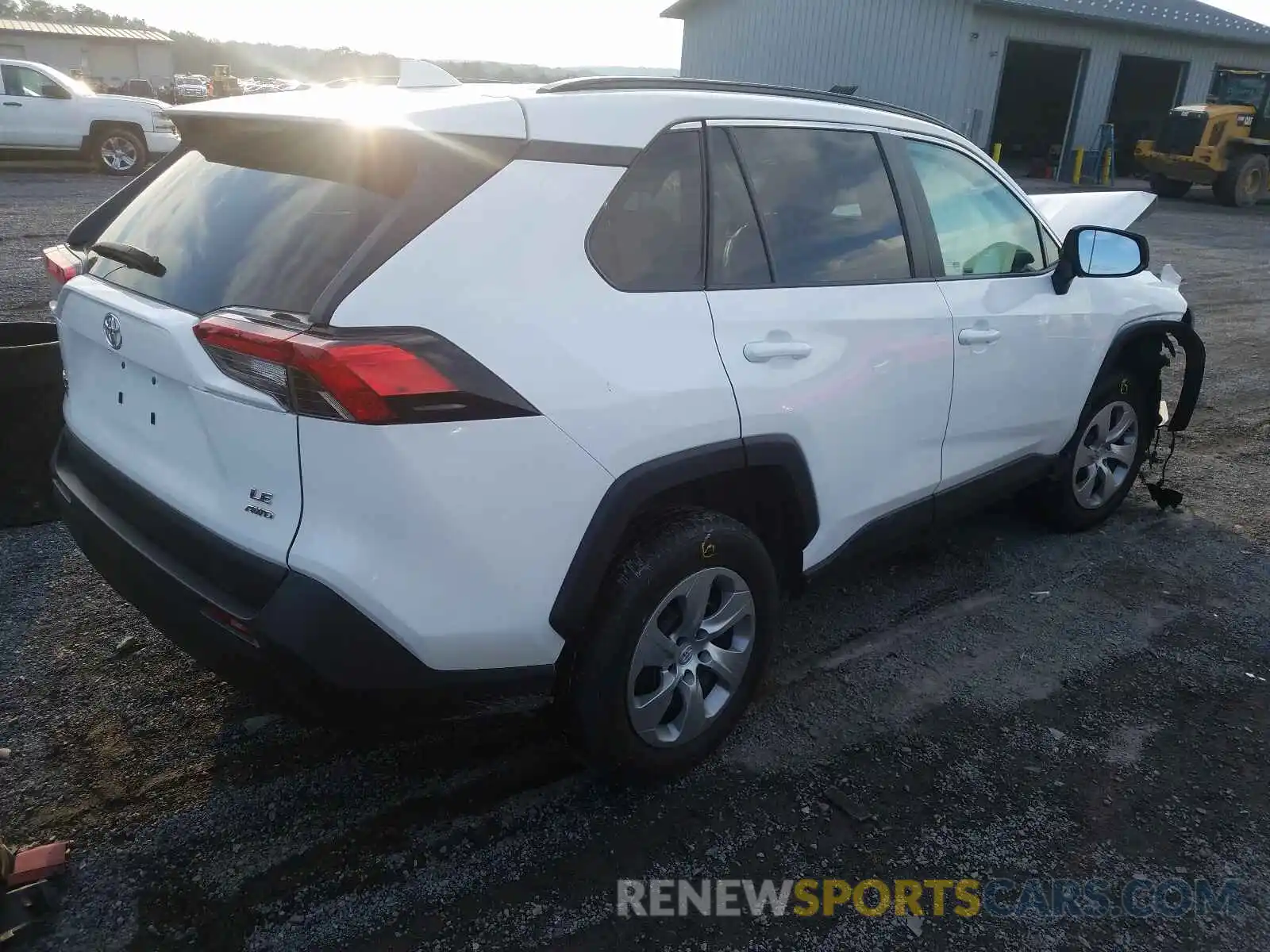 4 Photograph of a damaged car 2T3F1RFV1LW096316 TOYOTA RAV4 2020