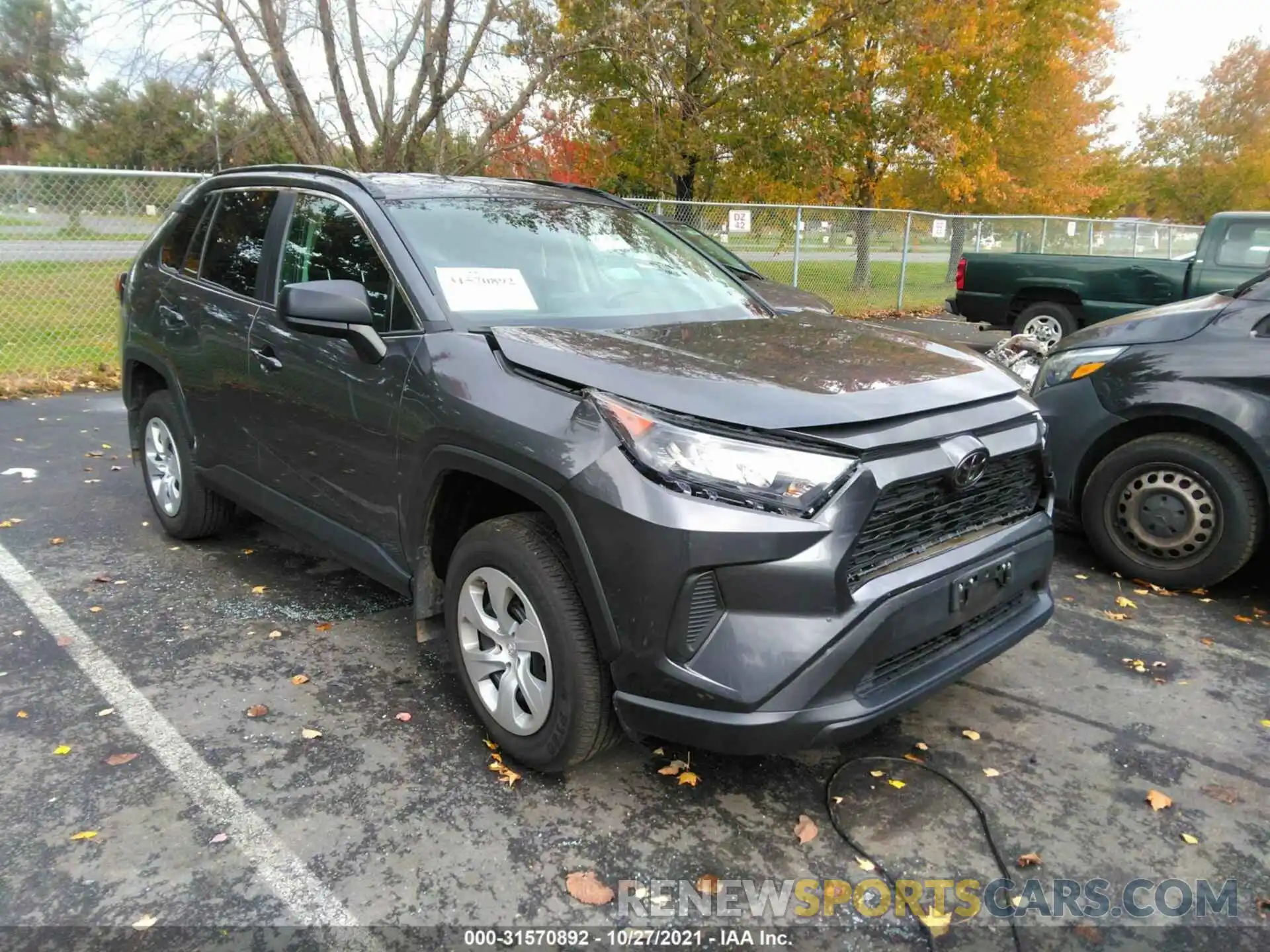 1 Photograph of a damaged car 2T3F1RFV1LW116760 TOYOTA RAV4 2020