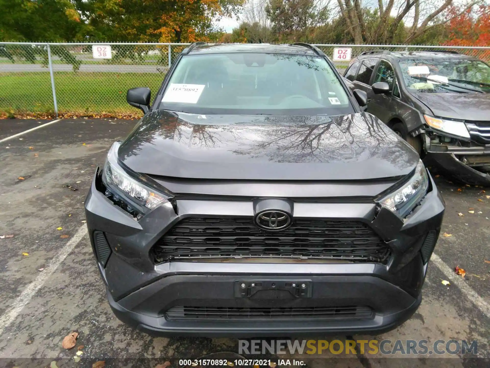 6 Photograph of a damaged car 2T3F1RFV1LW116760 TOYOTA RAV4 2020