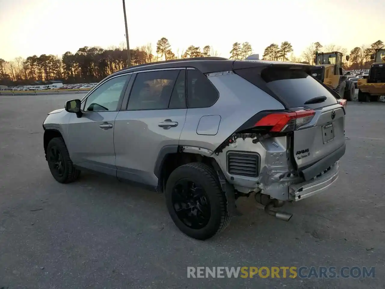 2 Photograph of a damaged car 2T3F1RFV2LC063178 TOYOTA RAV4 2020