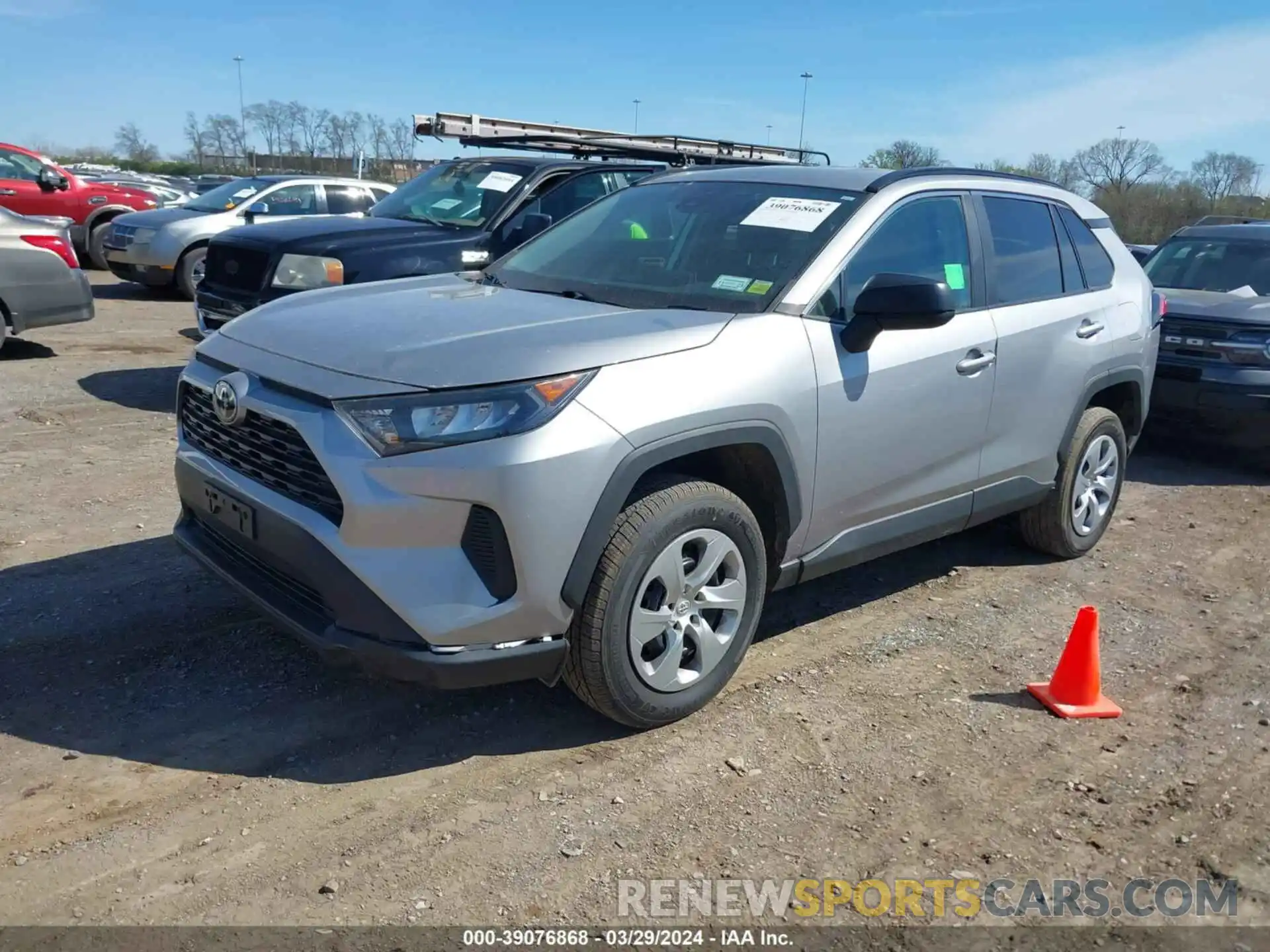 2 Photograph of a damaged car 2T3F1RFV2LC067957 TOYOTA RAV4 2020