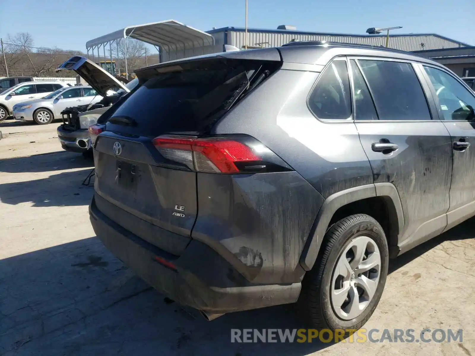 9 Photograph of a damaged car 2T3F1RFV2LC092566 TOYOTA RAV4 2020