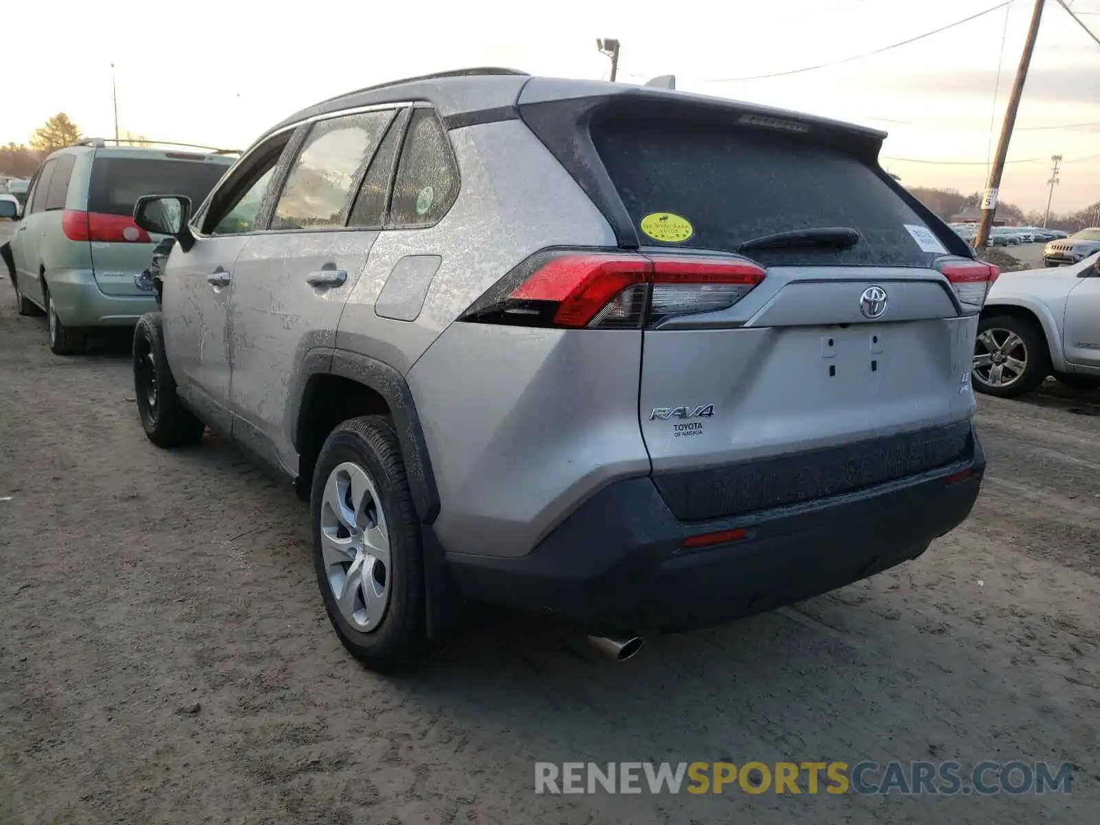 3 Photograph of a damaged car 2T3F1RFV2LC093250 TOYOTA RAV4 2020