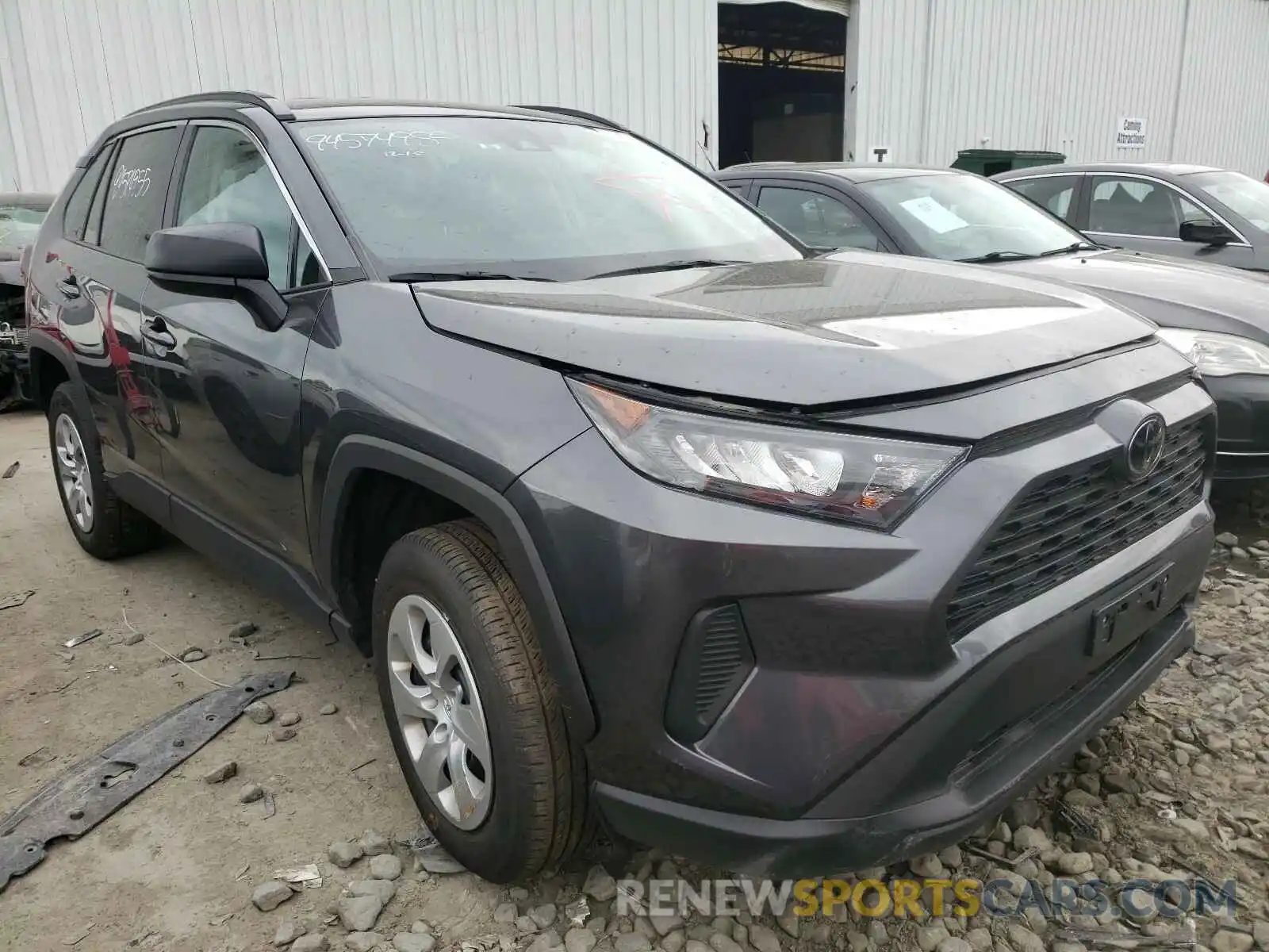 1 Photograph of a damaged car 2T3F1RFV2LC098934 TOYOTA RAV4 2020