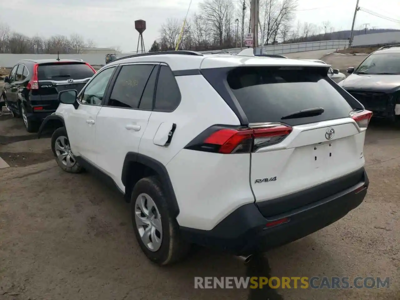 3 Photograph of a damaged car 2T3F1RFV2LC121483 TOYOTA RAV4 2020