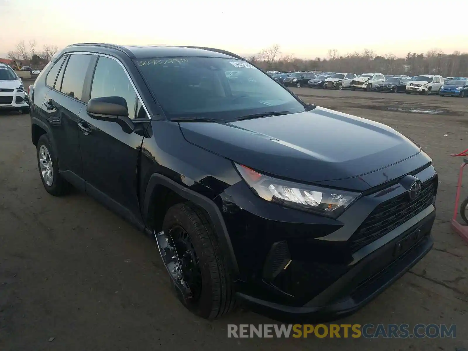 1 Фотография поврежденного автомобиля 2T3F1RFV2LC128398 TOYOTA RAV4 2020