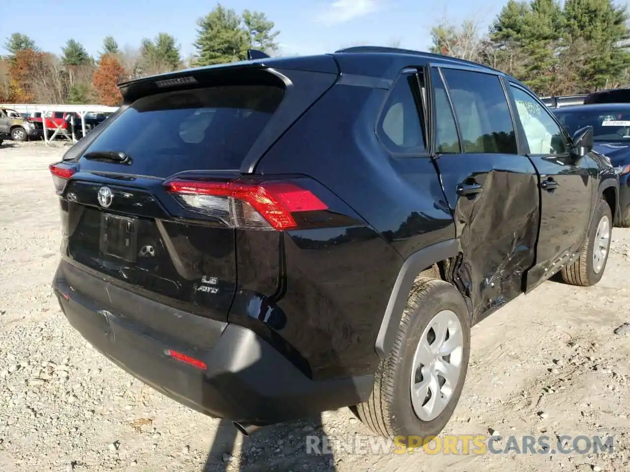 4 Photograph of a damaged car 2T3F1RFV2LW090119 TOYOTA RAV4 2020