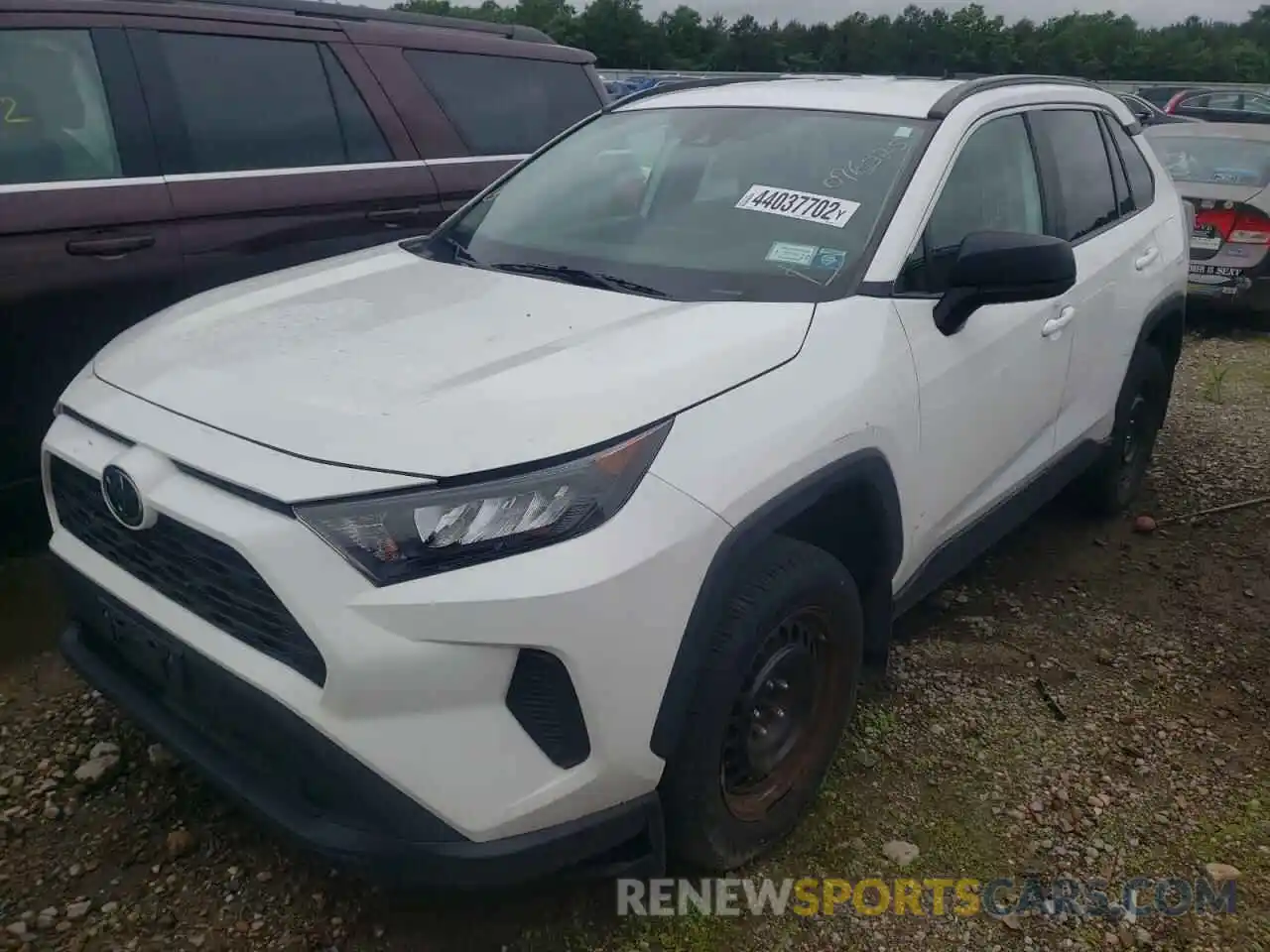 2 Photograph of a damaged car 2T3F1RFV2LW096325 TOYOTA RAV4 2020