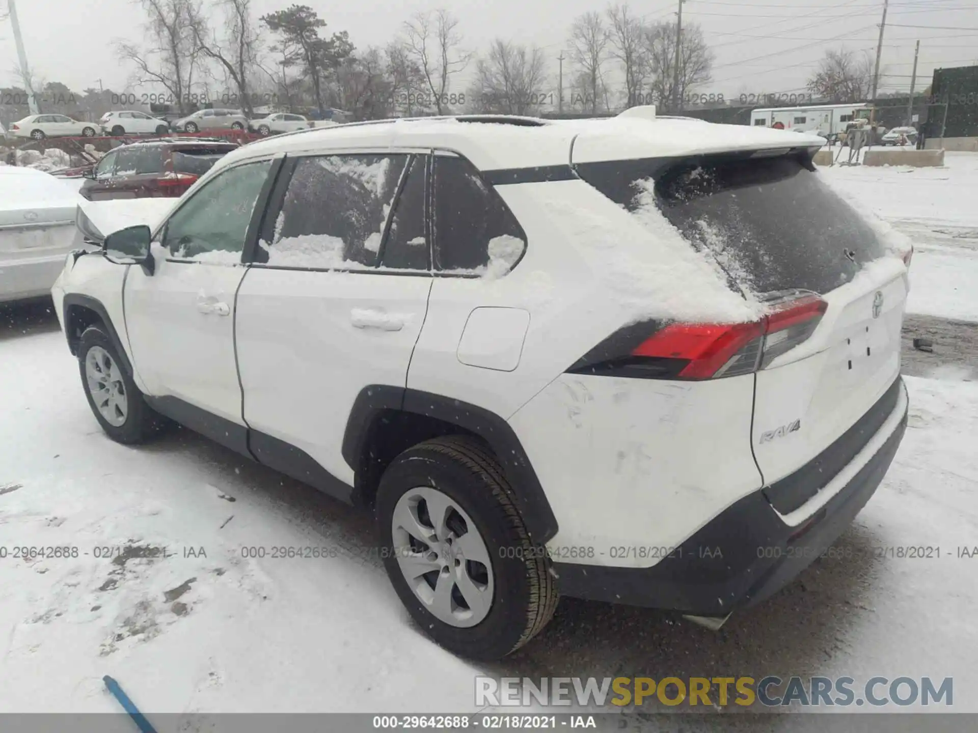 3 Photograph of a damaged car 2T3F1RFV2LW101040 TOYOTA RAV4 2020