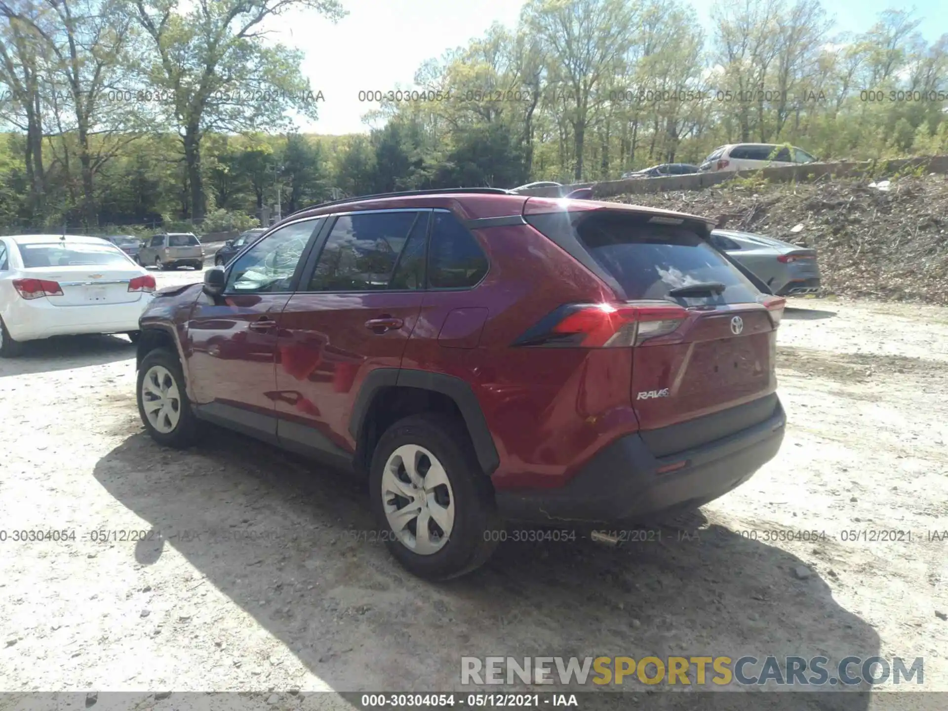 3 Photograph of a damaged car 2T3F1RFV2LW125807 TOYOTA RAV4 2020