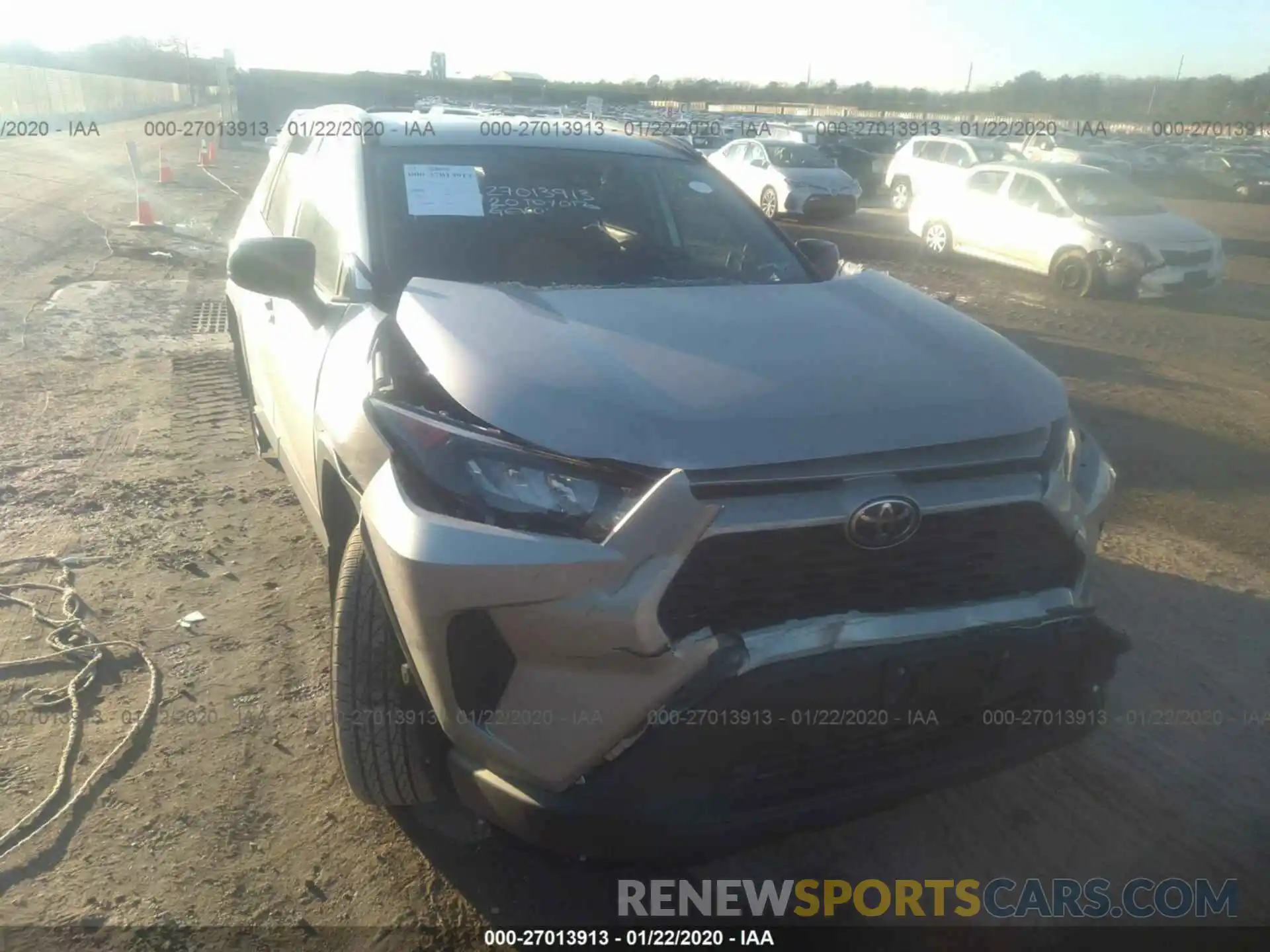 6 Photograph of a damaged car 2T3F1RFV3LC061228 TOYOTA RAV4 2020