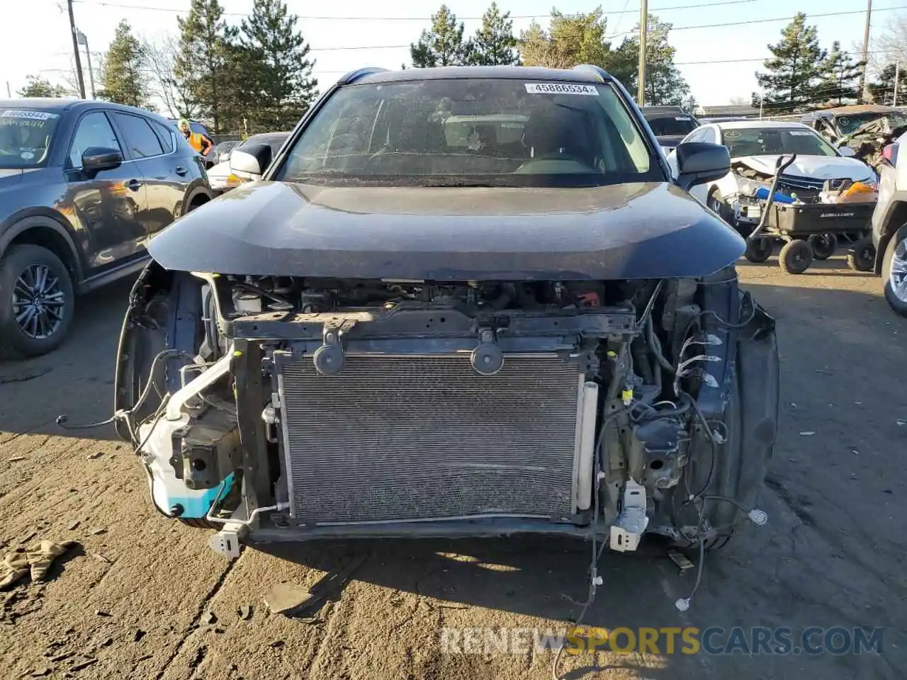 5 Photograph of a damaged car 2T3F1RFV3LC075887 TOYOTA RAV4 2020