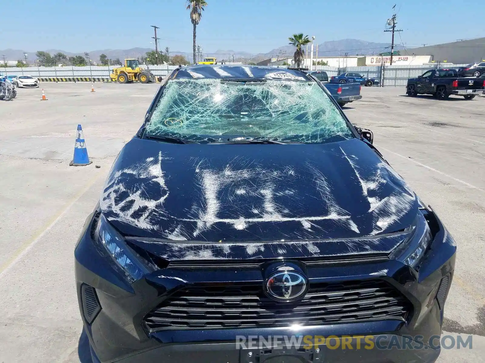 9 Photograph of a damaged car 2T3F1RFV3LC083360 TOYOTA RAV4 2020