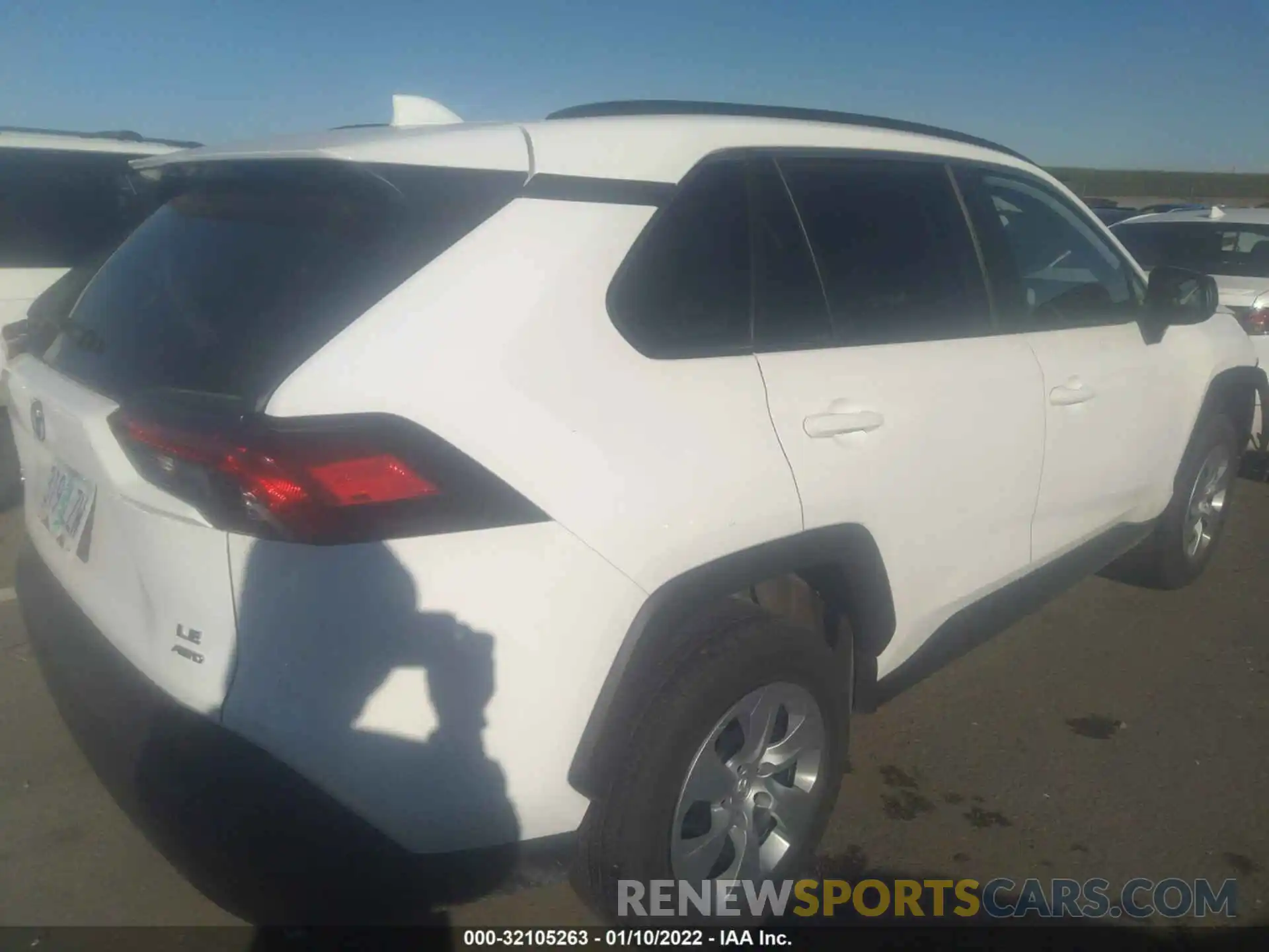 4 Photograph of a damaged car 2T3F1RFV3LC084895 TOYOTA RAV4 2020