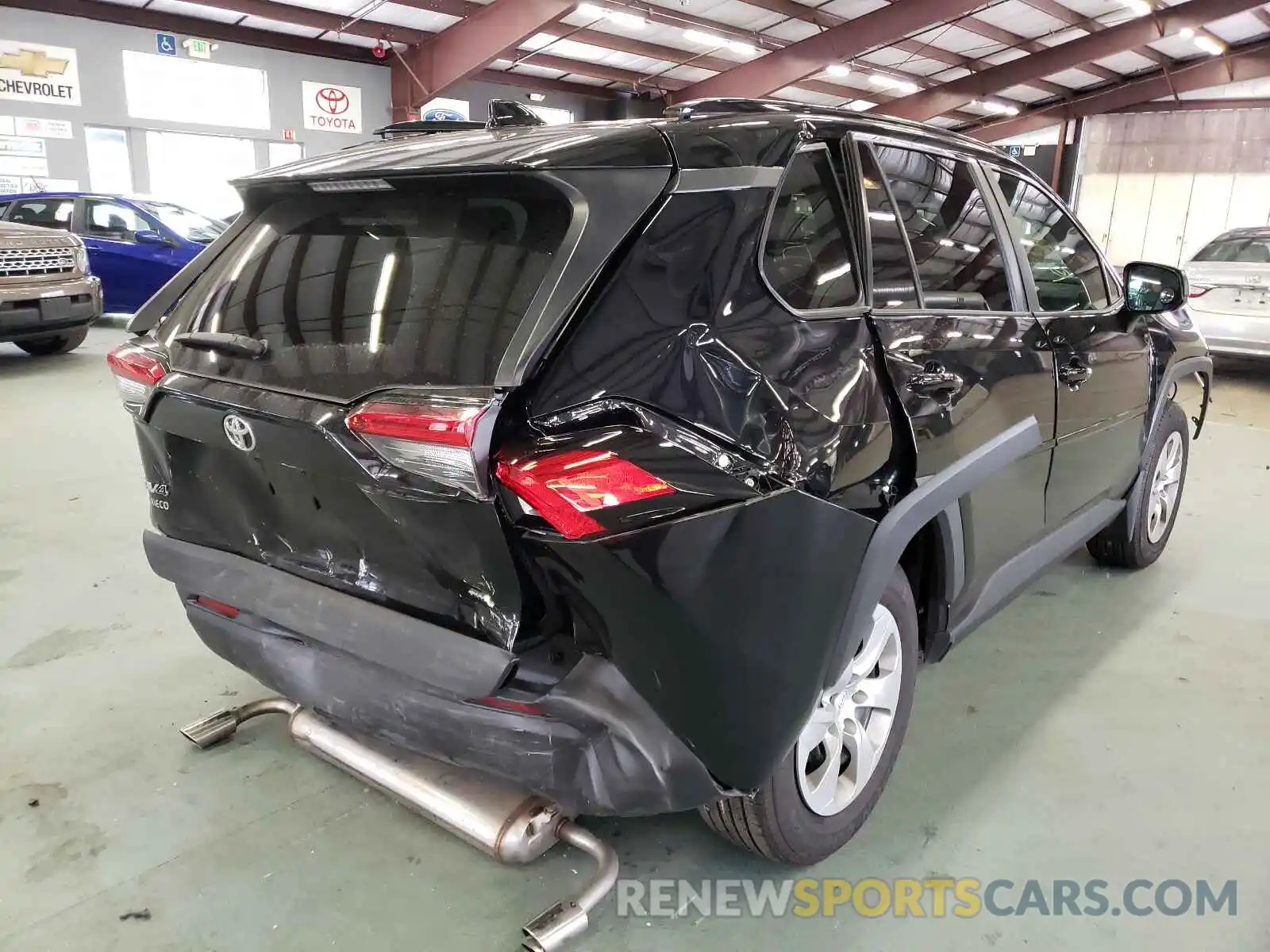 4 Photograph of a damaged car 2T3F1RFV3LC094097 TOYOTA RAV4 2020